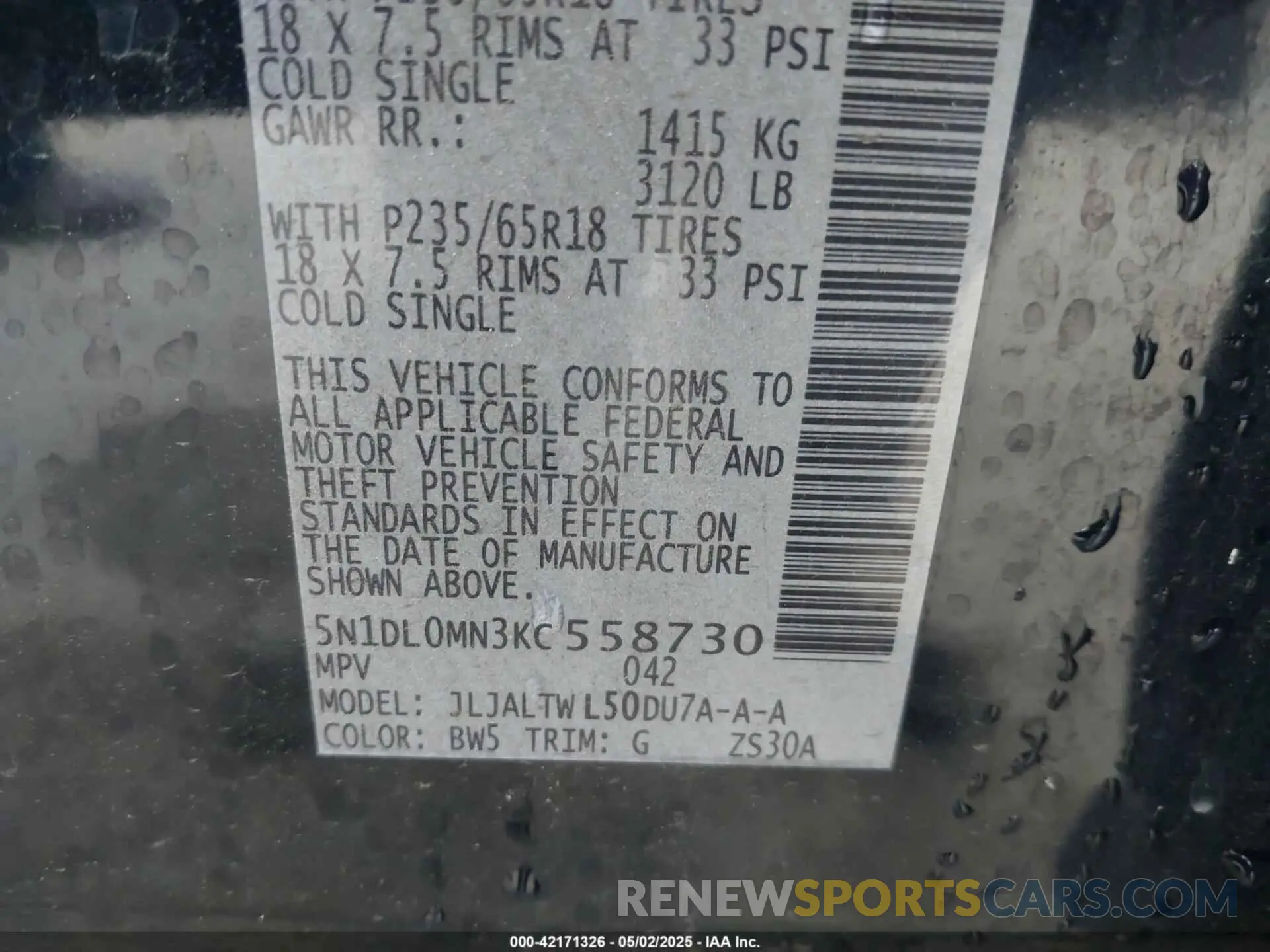 9 Photograph of a damaged car 5N1DL0MN3KC558730 INFINITI QX60 2019