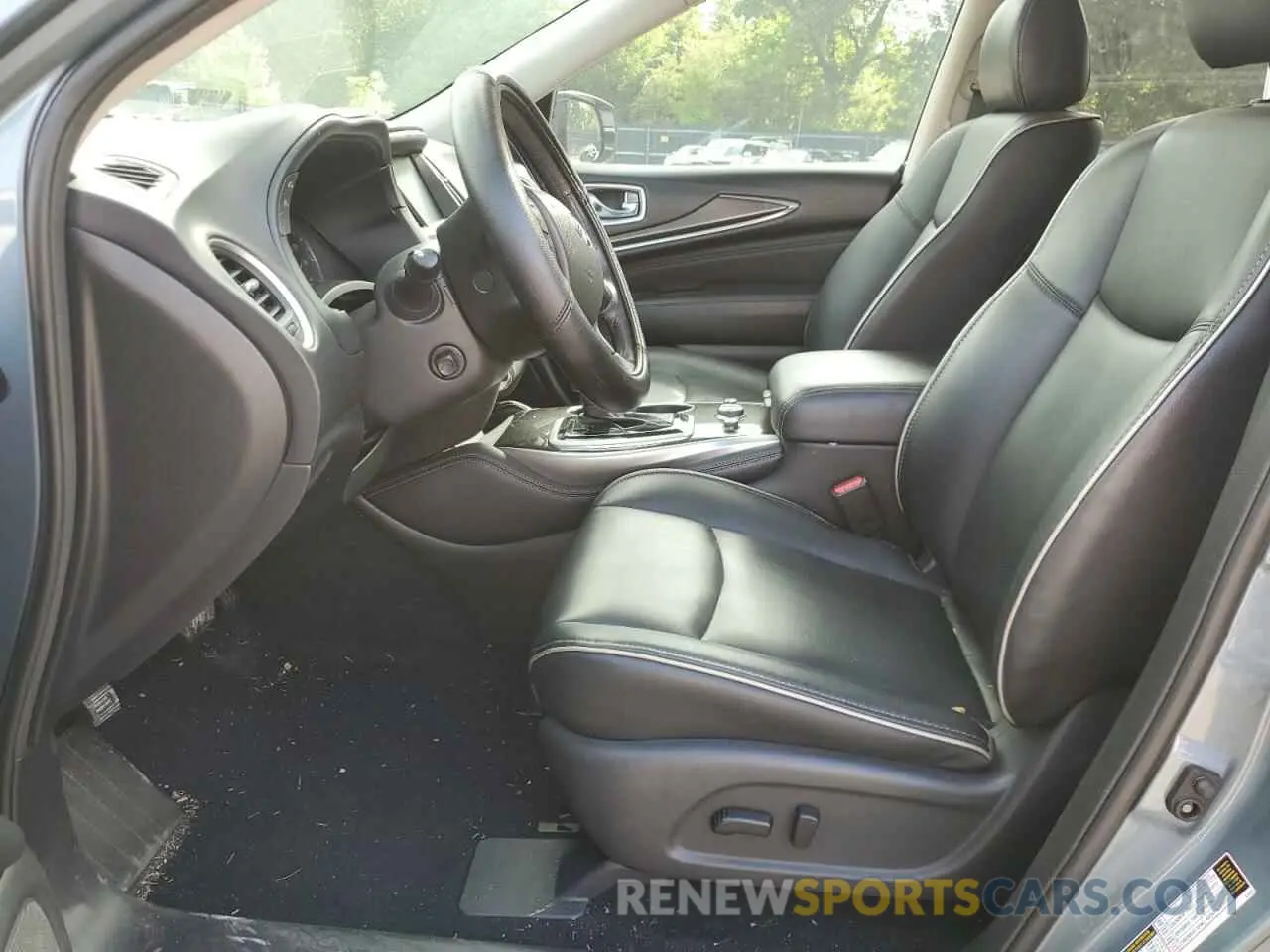 7 Photograph of a damaged car 5N1DL0MN3KC560543 INFINITI QX60 2019