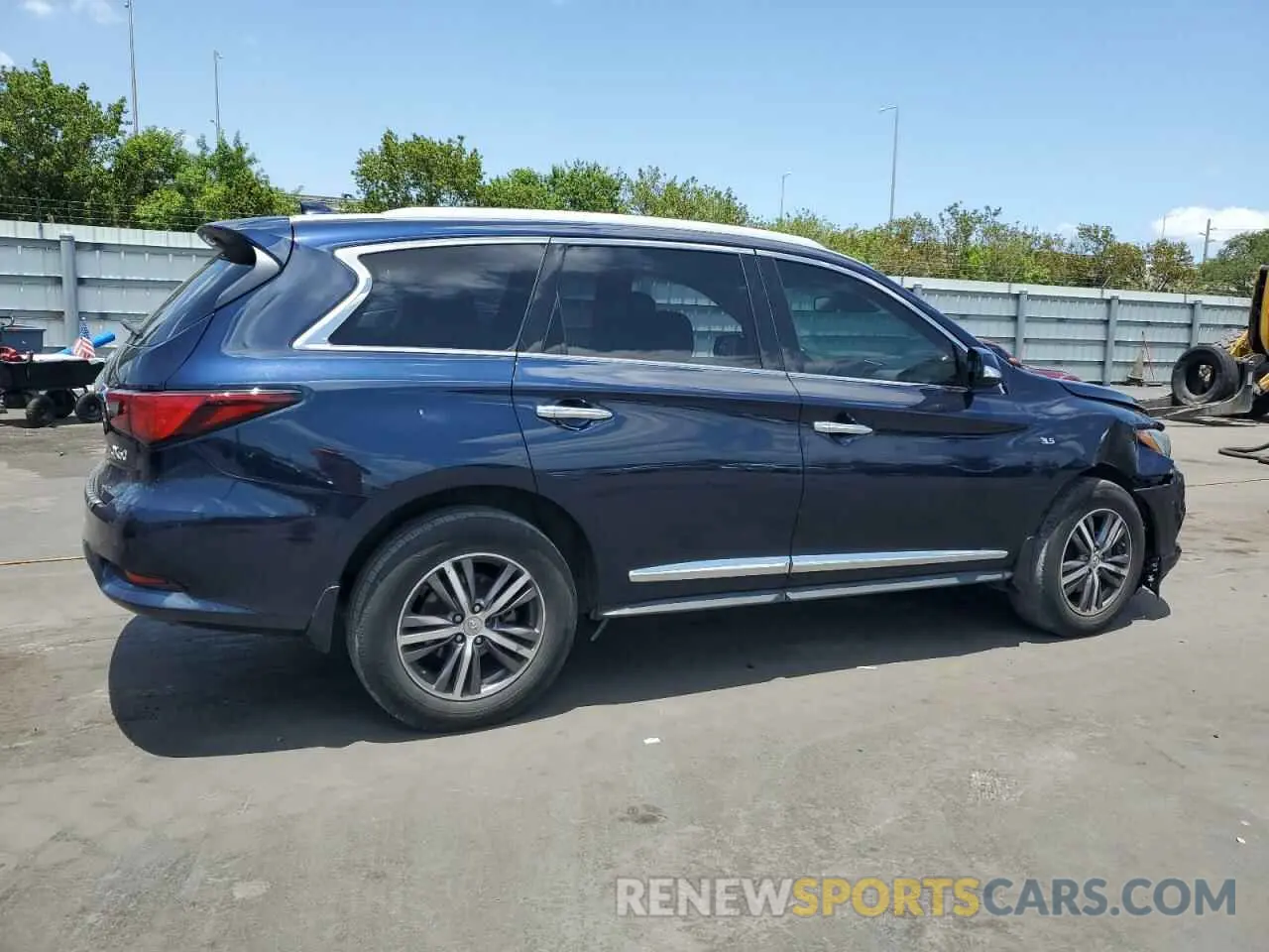 3 Photograph of a damaged car 5N1DL0MN4KC511433 INFINITI QX60 2019