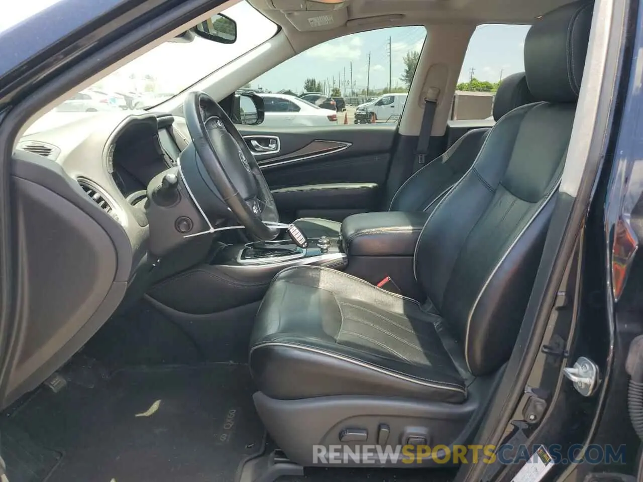 7 Photograph of a damaged car 5N1DL0MN4KC511433 INFINITI QX60 2019