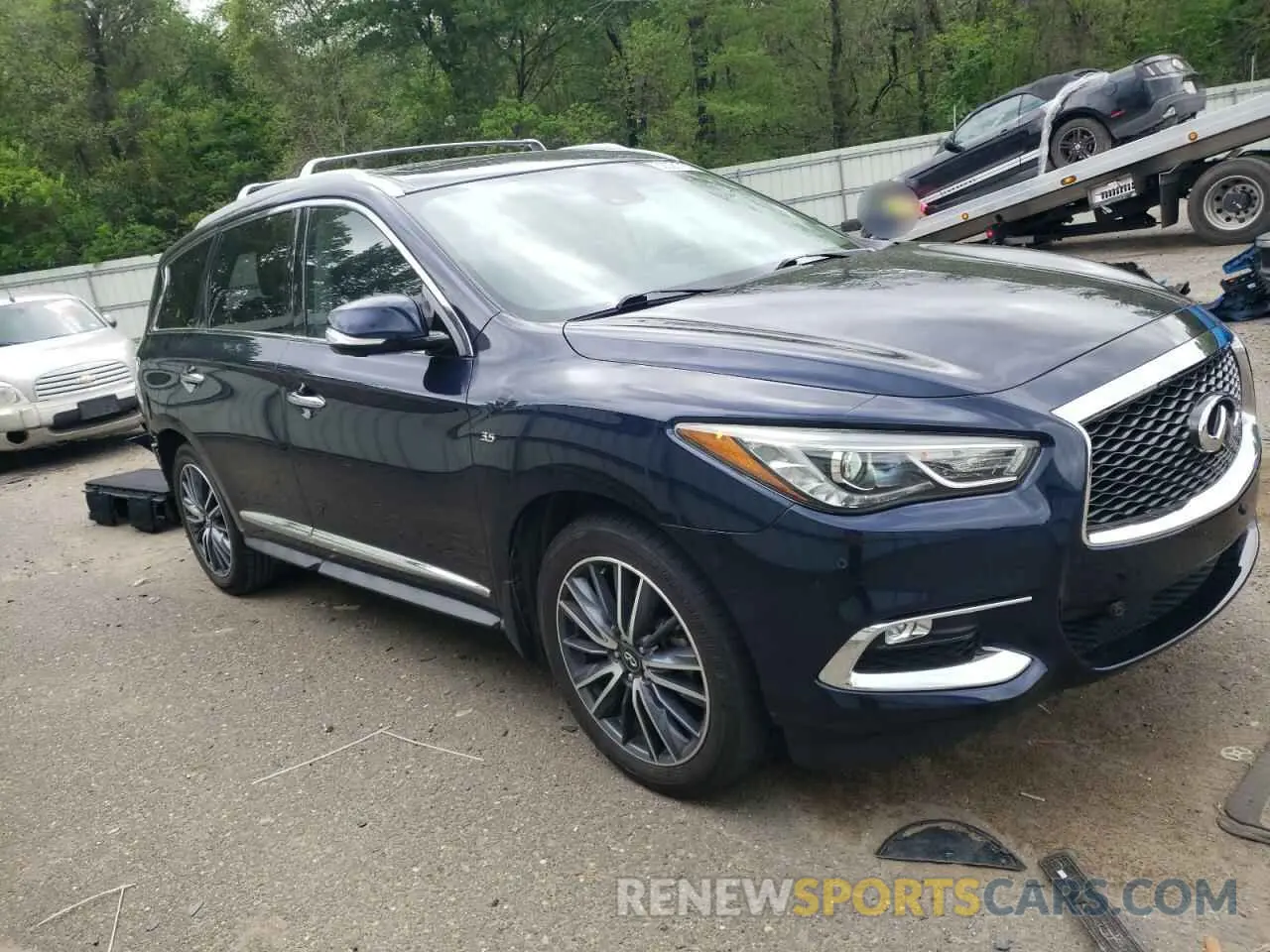 4 Photograph of a damaged car 5N1DL0MN4KC560857 INFINITI QX60 2019
