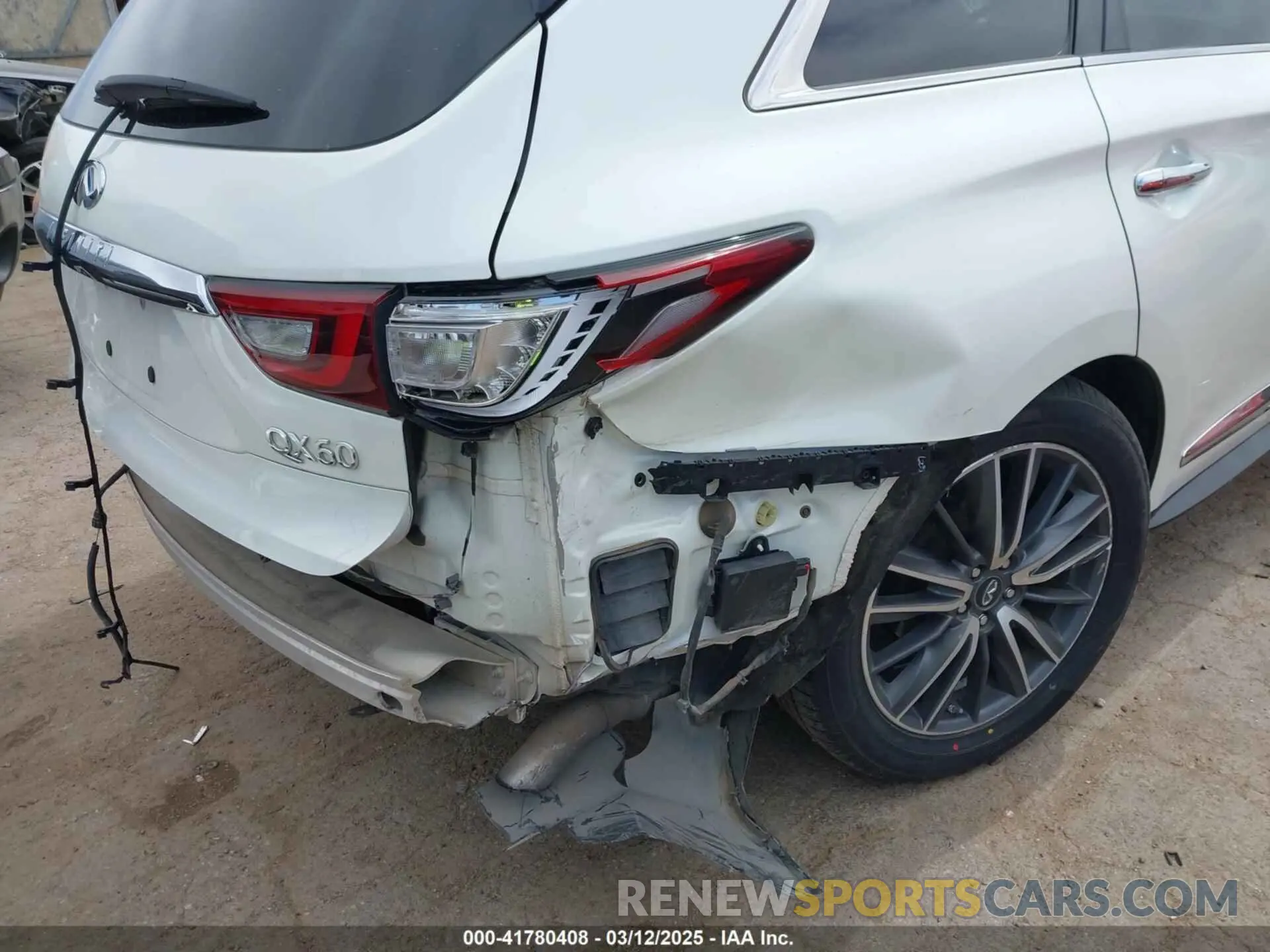 6 Photograph of a damaged car 5N1DL0MN5KC503552 INFINITI QX60 2019