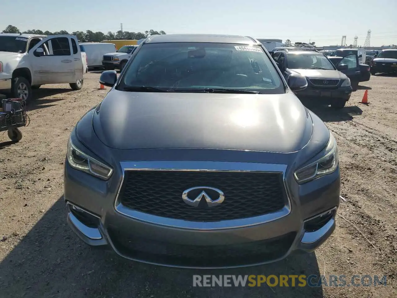 5 Photograph of a damaged car 5N1DL0MN5KC529150 INFINITI QX60 2019