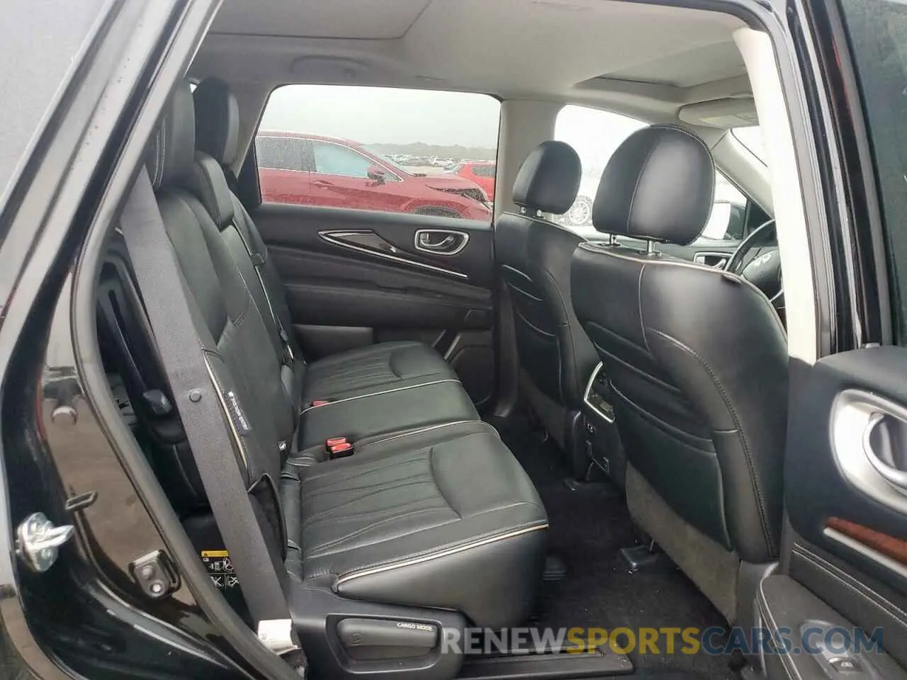 11 Photograph of a damaged car 5N1DL0MN5KC551441 INFINITI QX60 2019