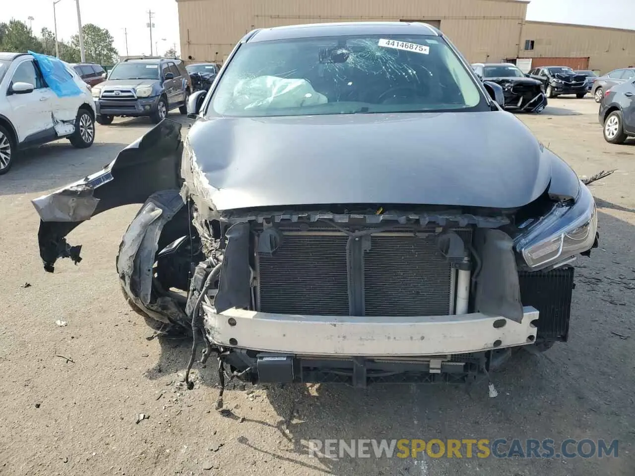 5 Photograph of a damaged car 5N1DL0MN5KC555277 INFINITI QX60 2019