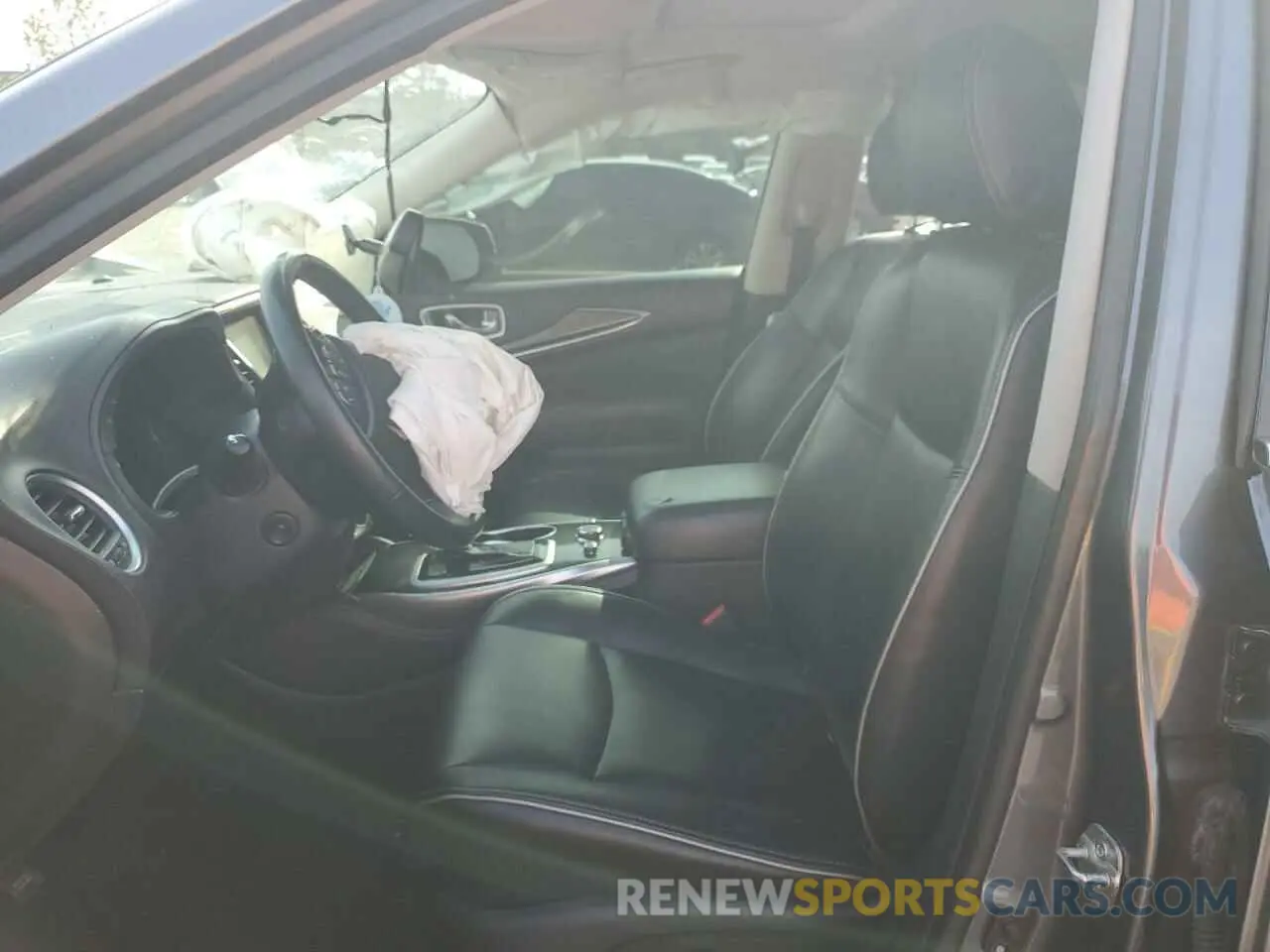 7 Photograph of a damaged car 5N1DL0MN5KC555277 INFINITI QX60 2019