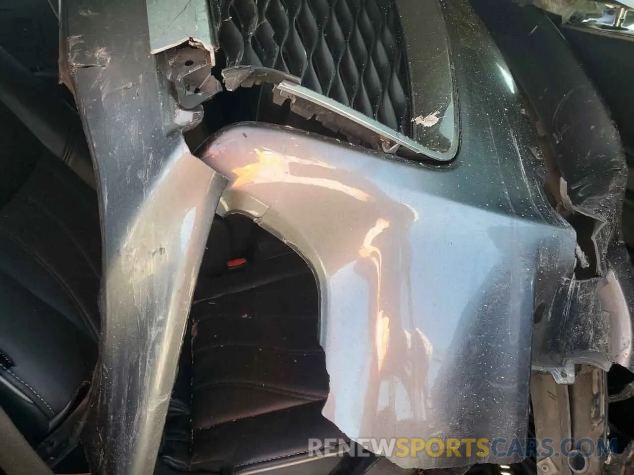 14 Photograph of a damaged car 5N1DL0MN6KC549083 INFINITI QX60 2019