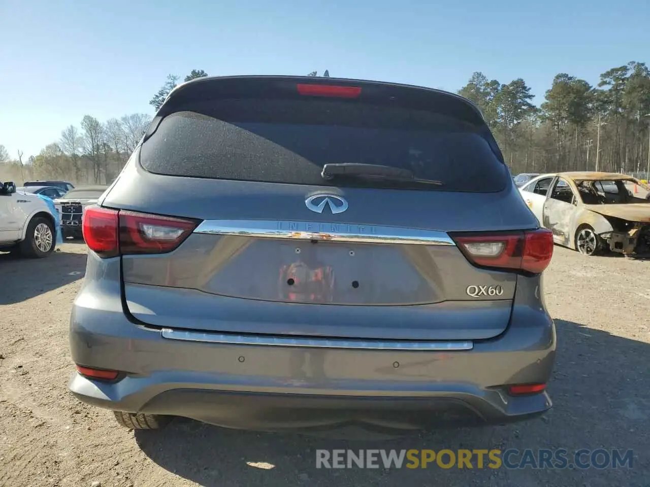 6 Photograph of a damaged car 5N1DL0MN6KC549083 INFINITI QX60 2019