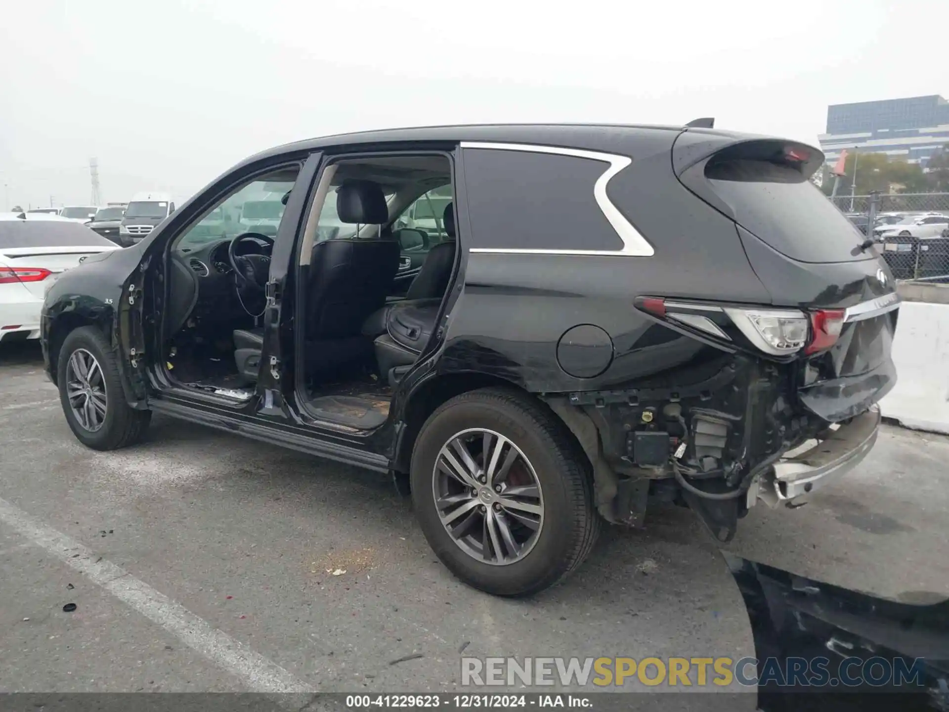 15 Photograph of a damaged car 5N1DL0MN7KC500202 INFINITI QX60 2019