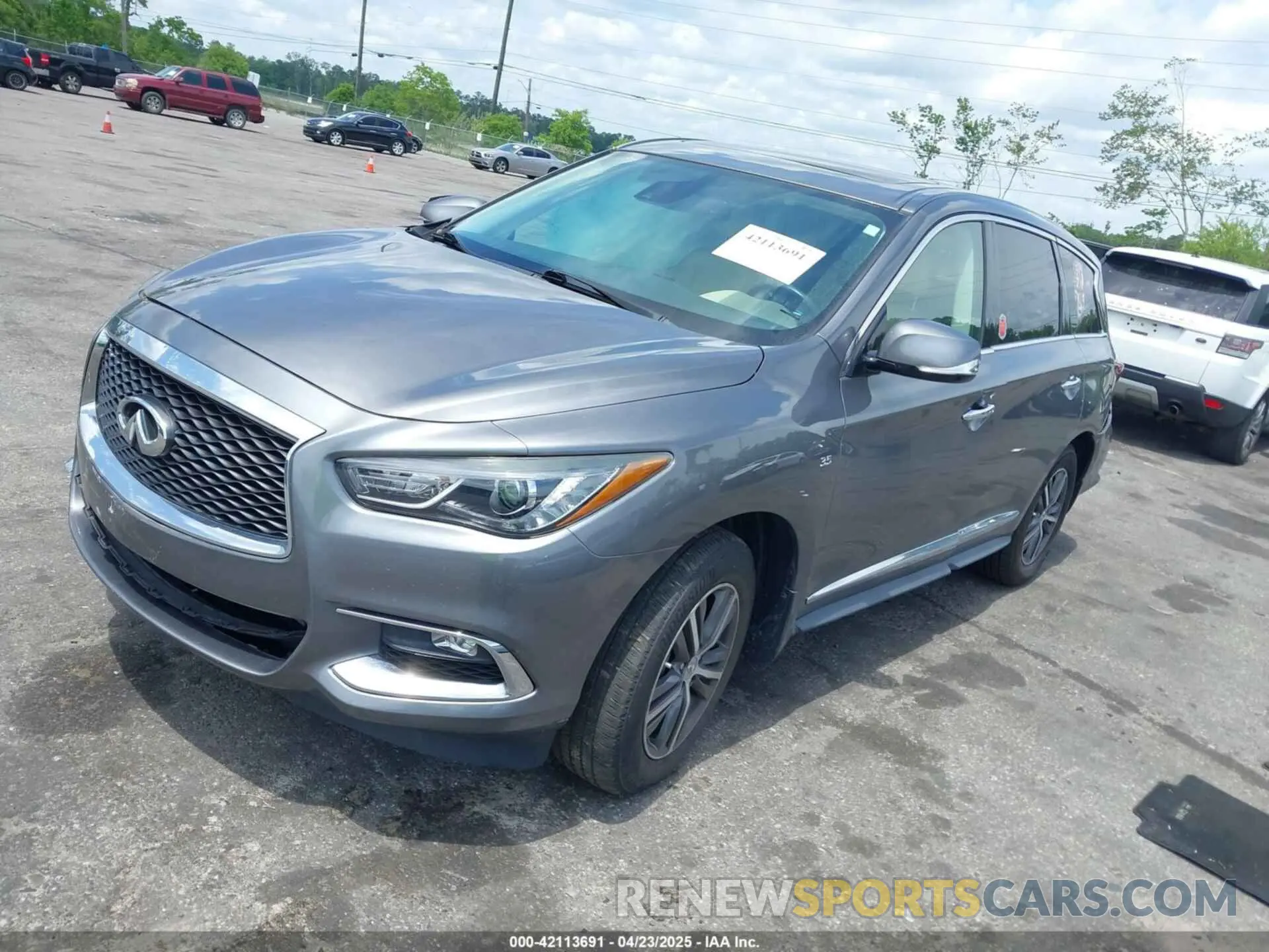 2 Photograph of a damaged car 5N1DL0MN7KC551313 INFINITI QX60 2019