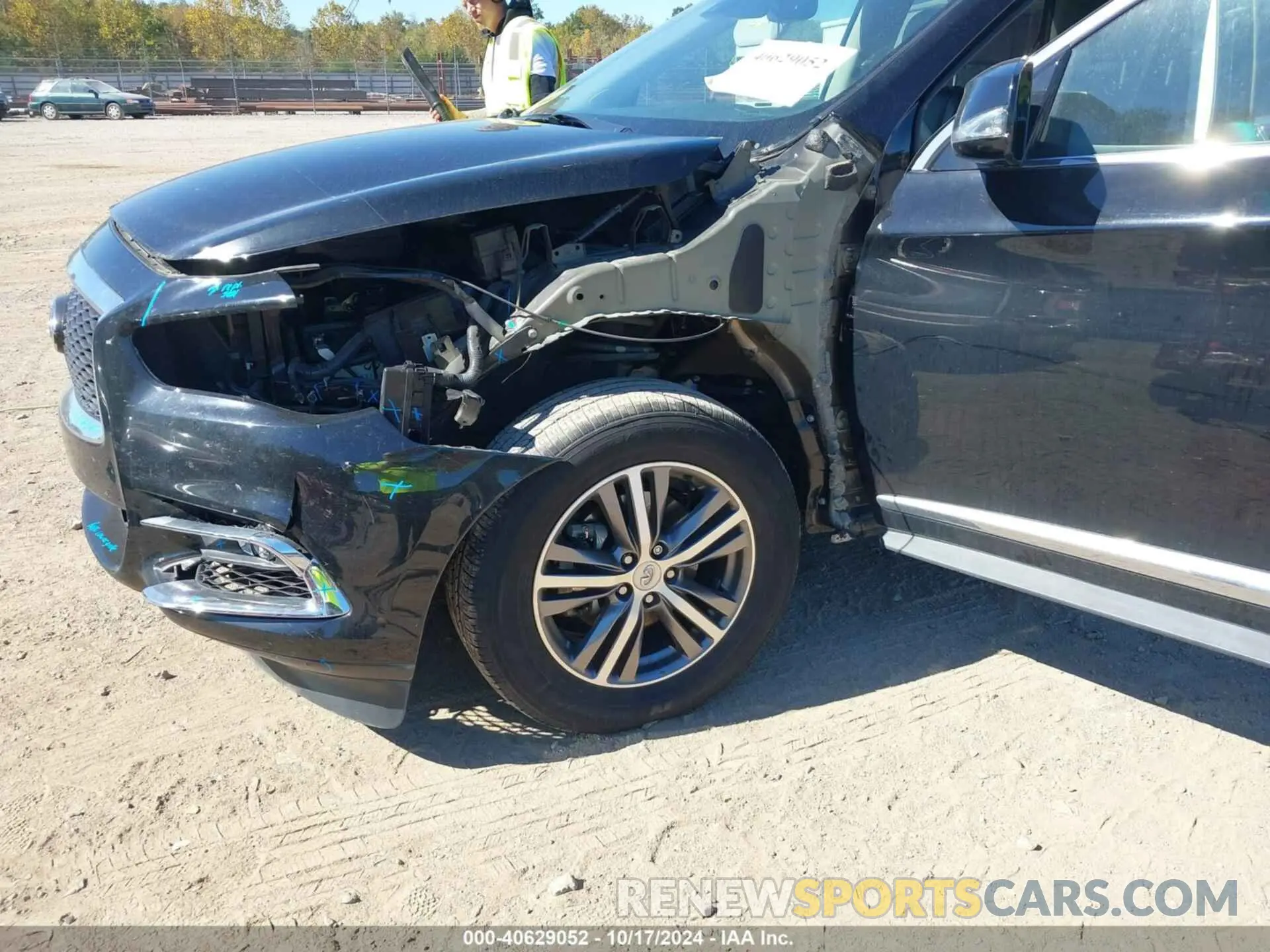 6 Photograph of a damaged car 5N1DL0MN7KC565180 INFINITI QX60 2019