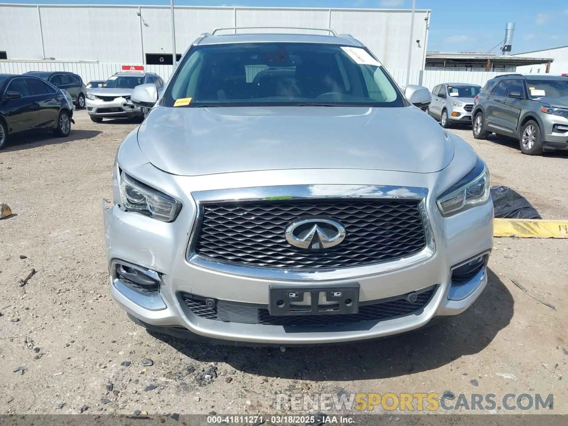 12 Photograph of a damaged car 5N1DL0MN8KC526839 INFINITI QX60 2019
