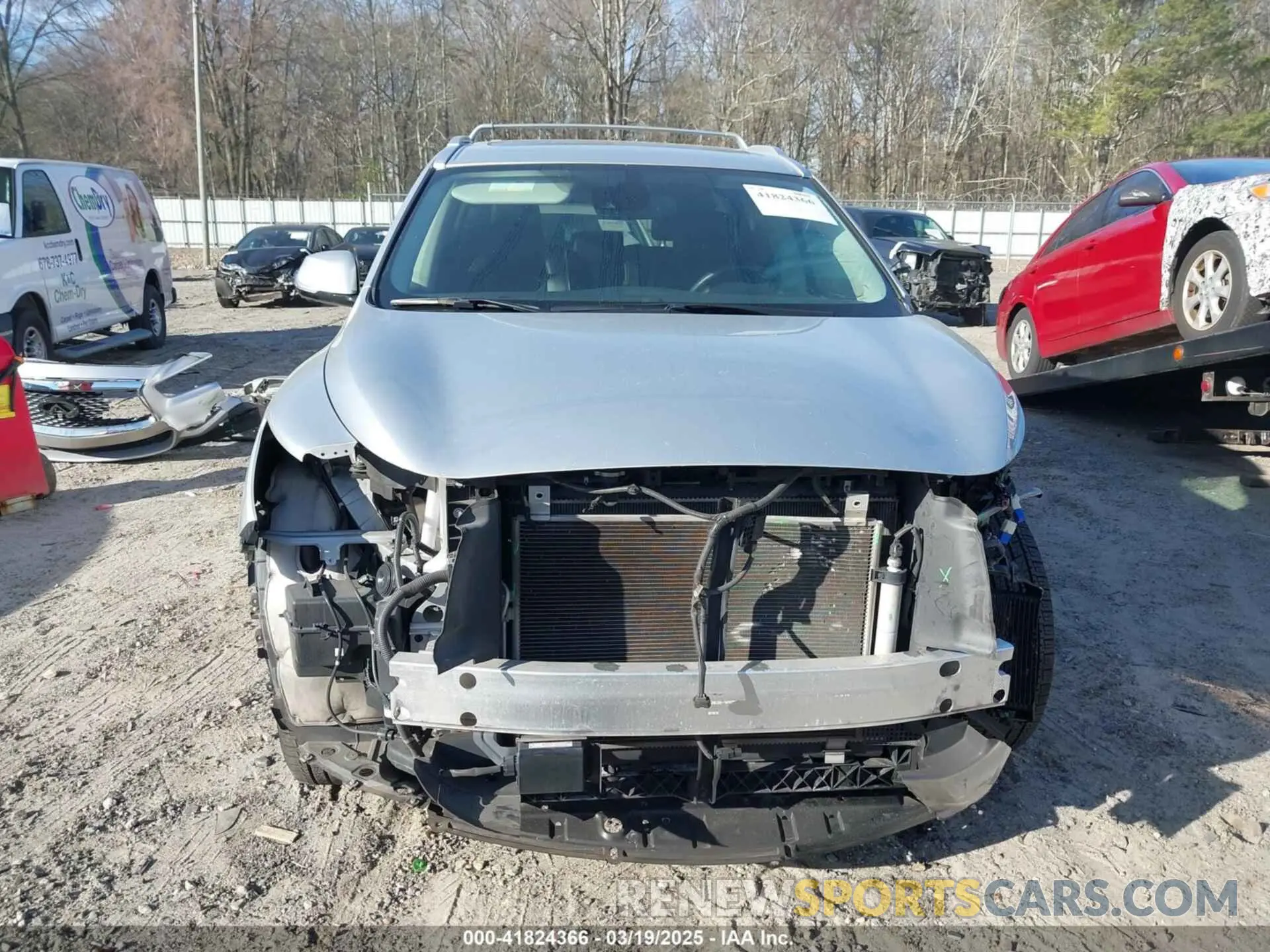 13 Photograph of a damaged car 5N1DL0MN8KC555323 INFINITI QX60 2019