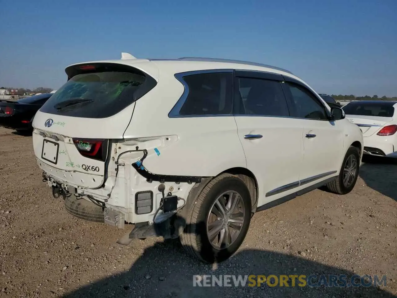 3 Photograph of a damaged car 5N1DL0MN9KC521956 INFINITI QX60 2019