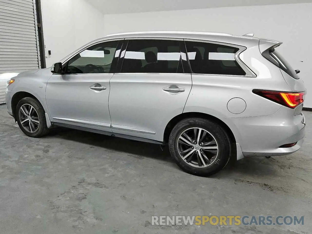 2 Photograph of a damaged car 5N1DL0MN9KC530401 INFINITI QX60 2019
