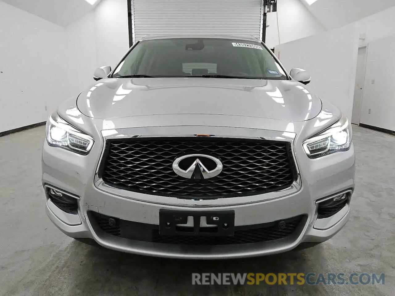 5 Photograph of a damaged car 5N1DL0MN9KC530401 INFINITI QX60 2019