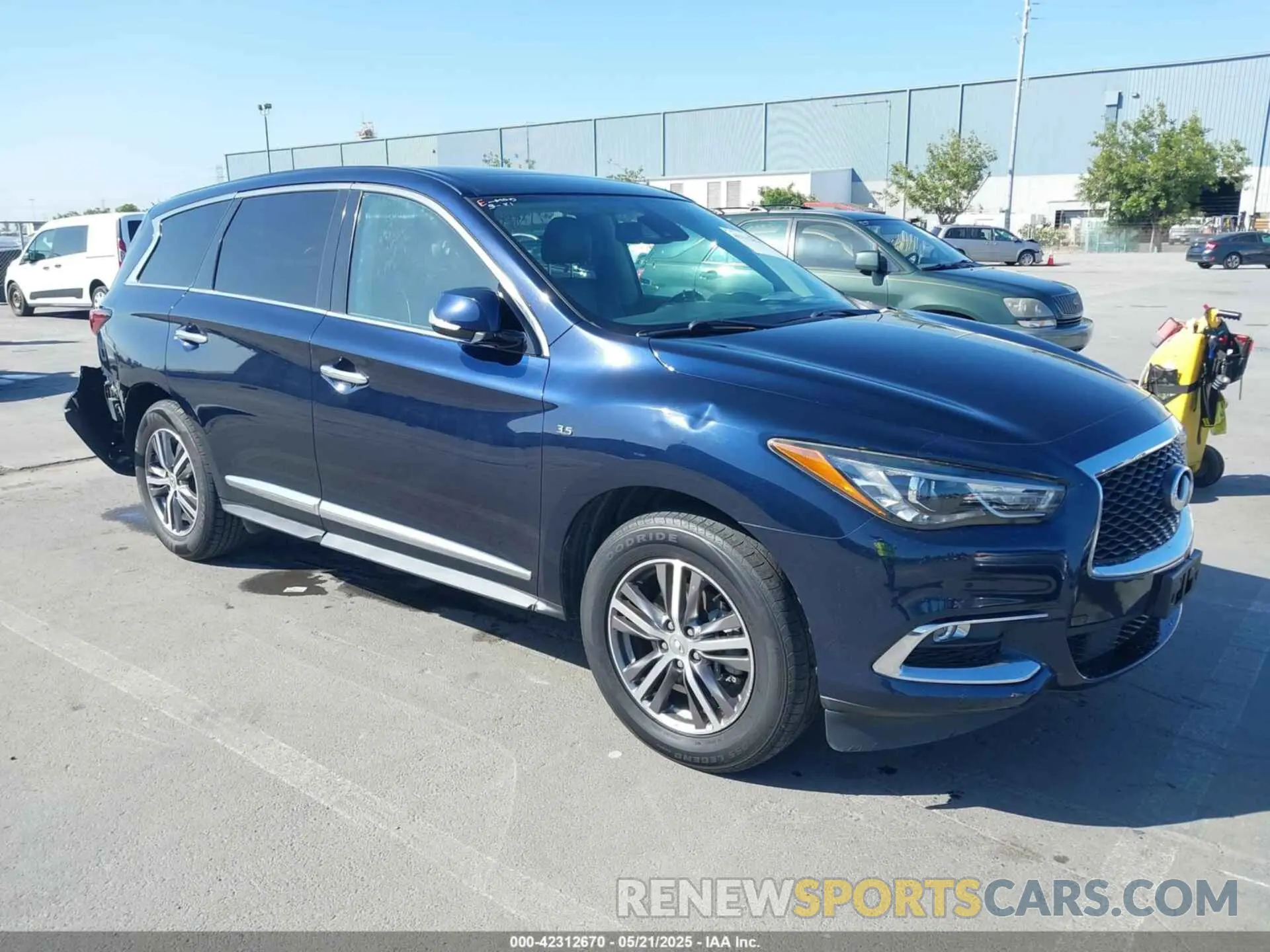 1 Photograph of a damaged car 5N1DL0MN9KC567285 INFINITI QX60 2019