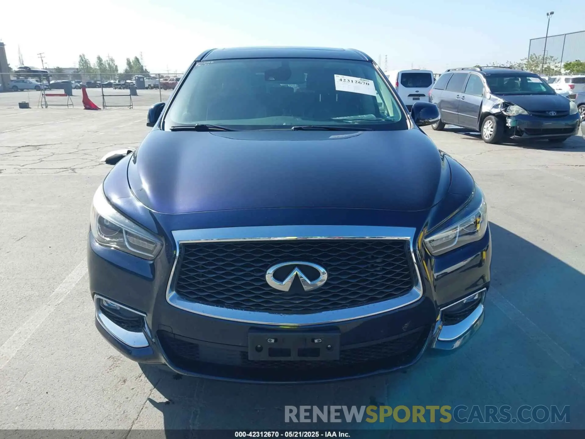 12 Photograph of a damaged car 5N1DL0MN9KC567285 INFINITI QX60 2019