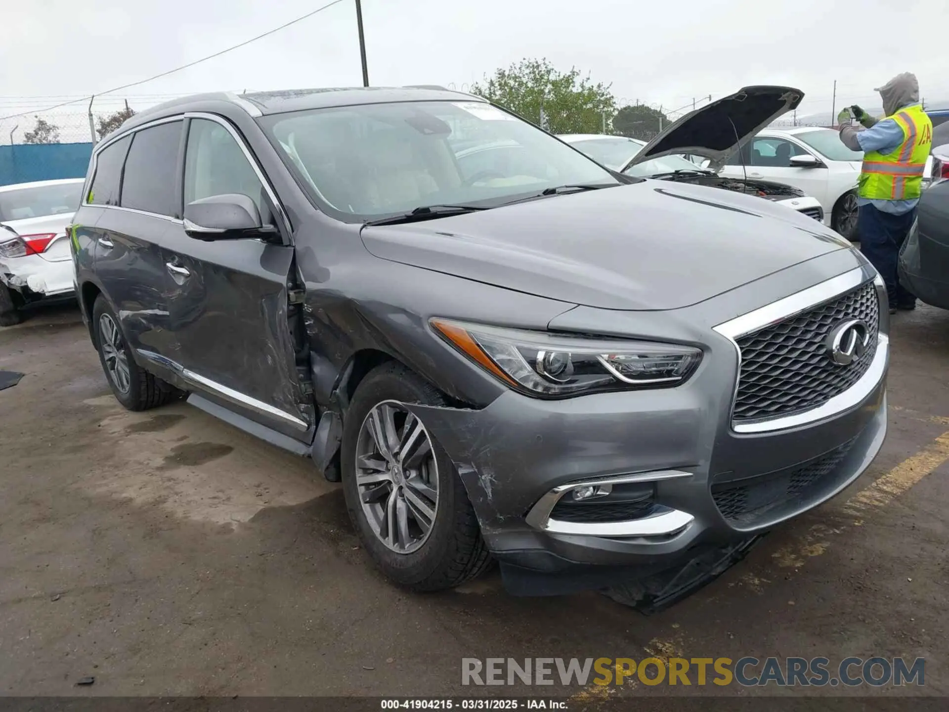 1 Photograph of a damaged car 5N1DL0MN9KC569666 INFINITI QX60 2019
