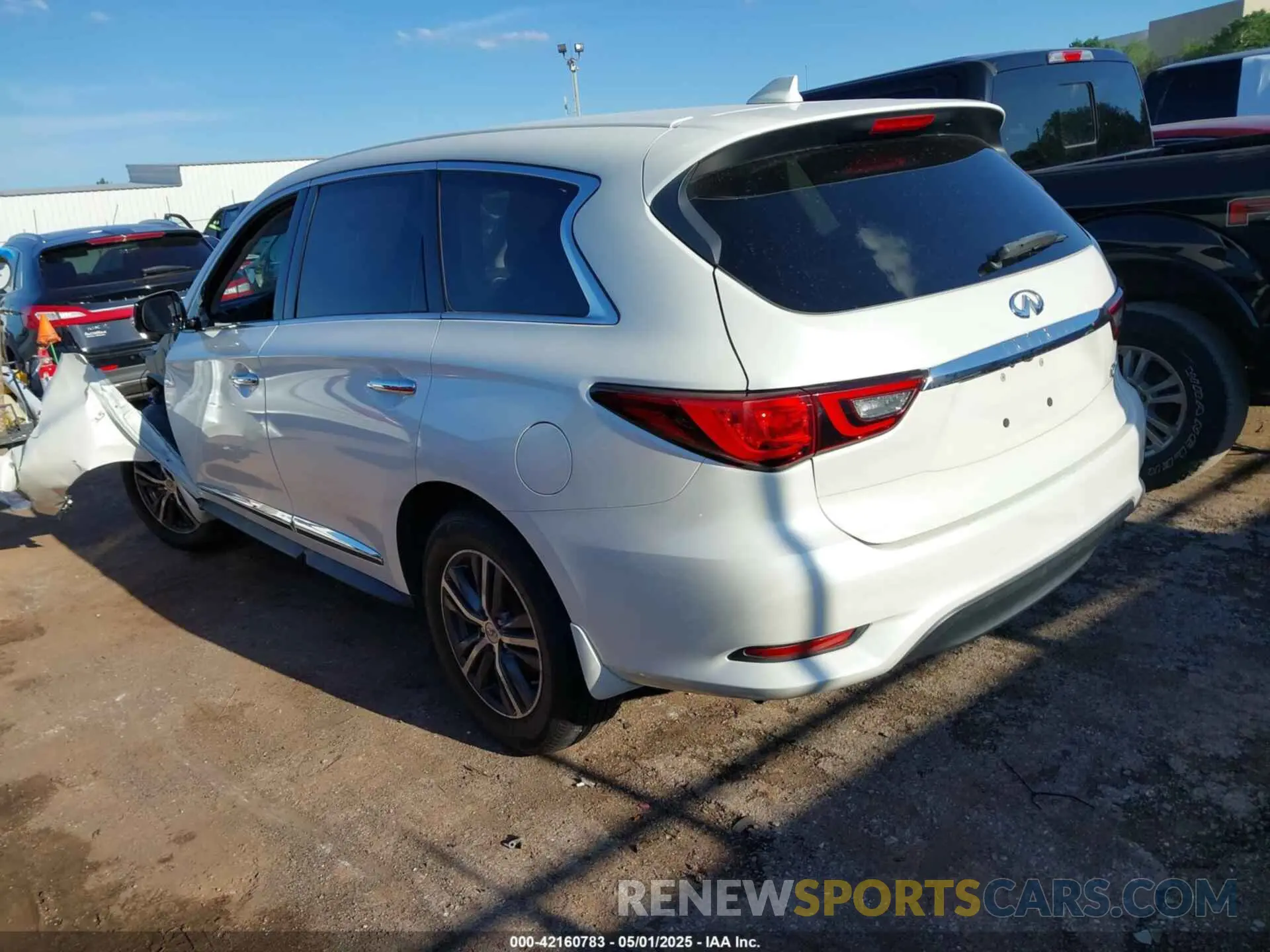 3 Photograph of a damaged car 5N1DL0MNXKC503952 INFINITI QX60 2019