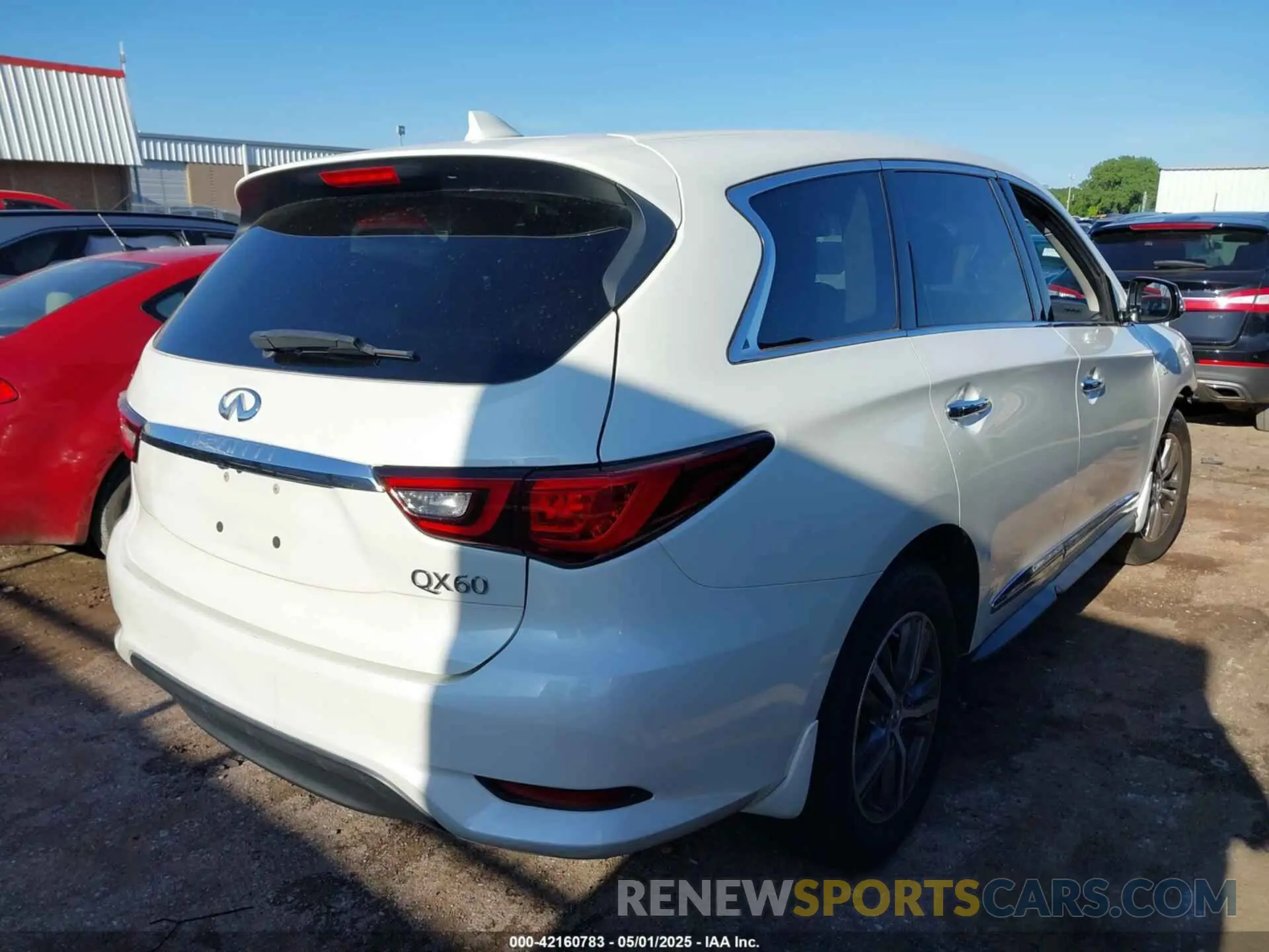 4 Photograph of a damaged car 5N1DL0MNXKC503952 INFINITI QX60 2019