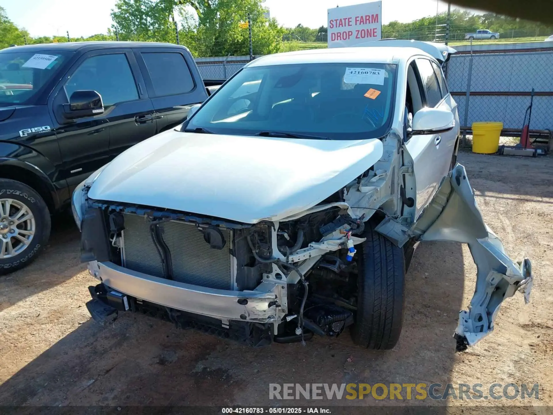 6 Photograph of a damaged car 5N1DL0MNXKC503952 INFINITI QX60 2019