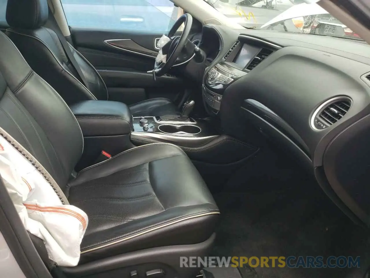 13 Photograph of a damaged car 5N1DL0MNXKC507368 INFINITI QX60 2019
