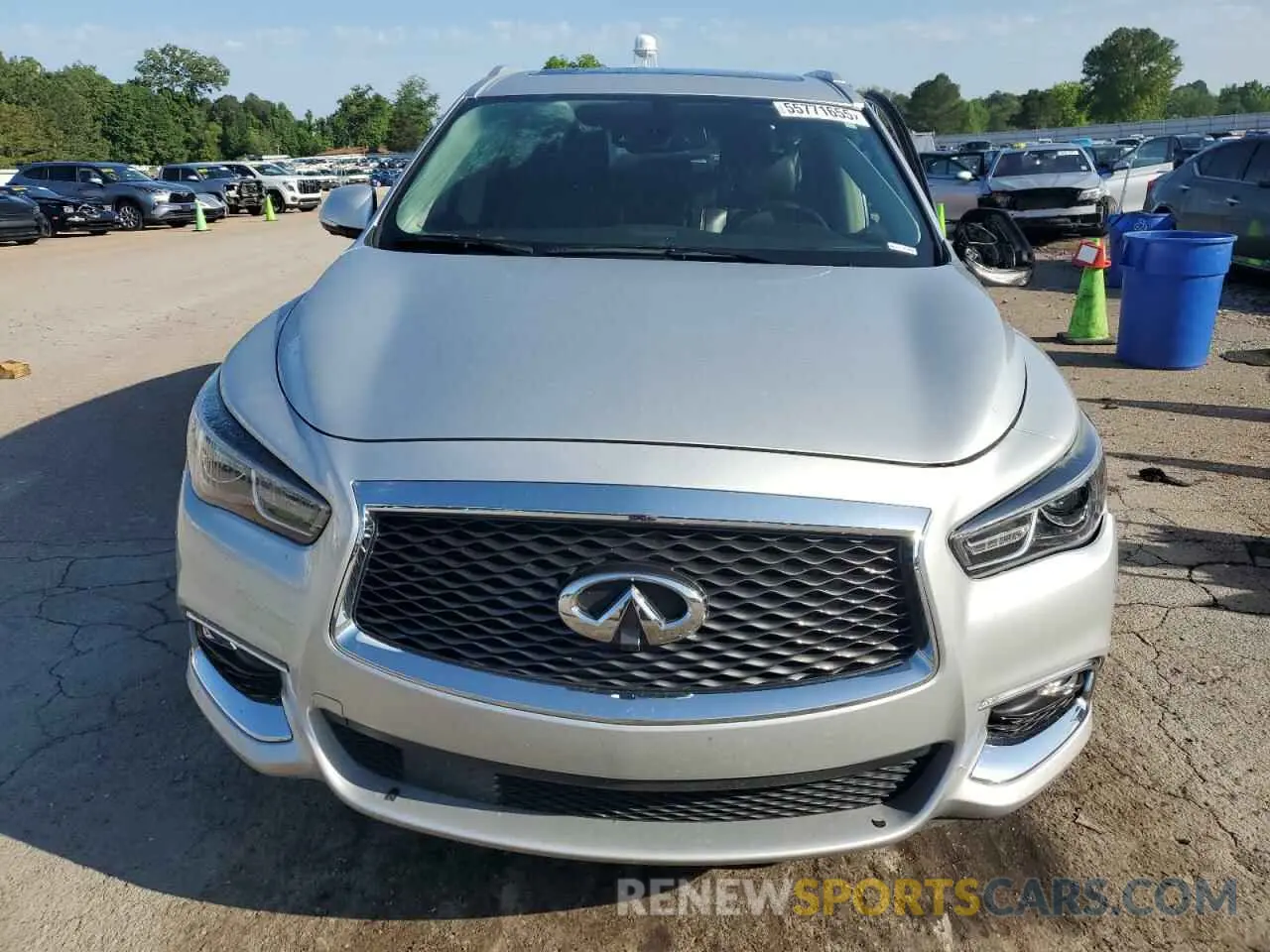 5 Photograph of a damaged car 5N1DL0MNXKC507368 INFINITI QX60 2019