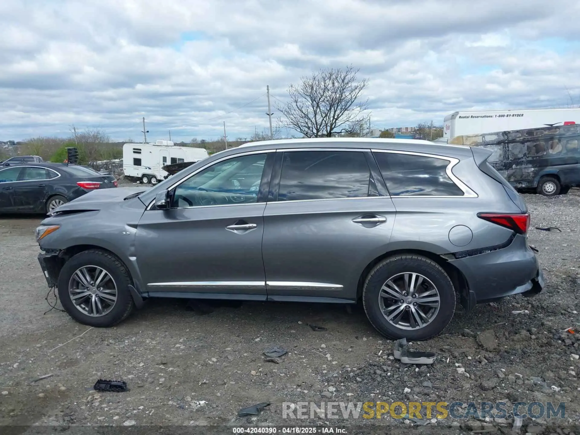 15 Photograph of a damaged car 5N1DL0MM1LC506649 INFINITI QX60 2020