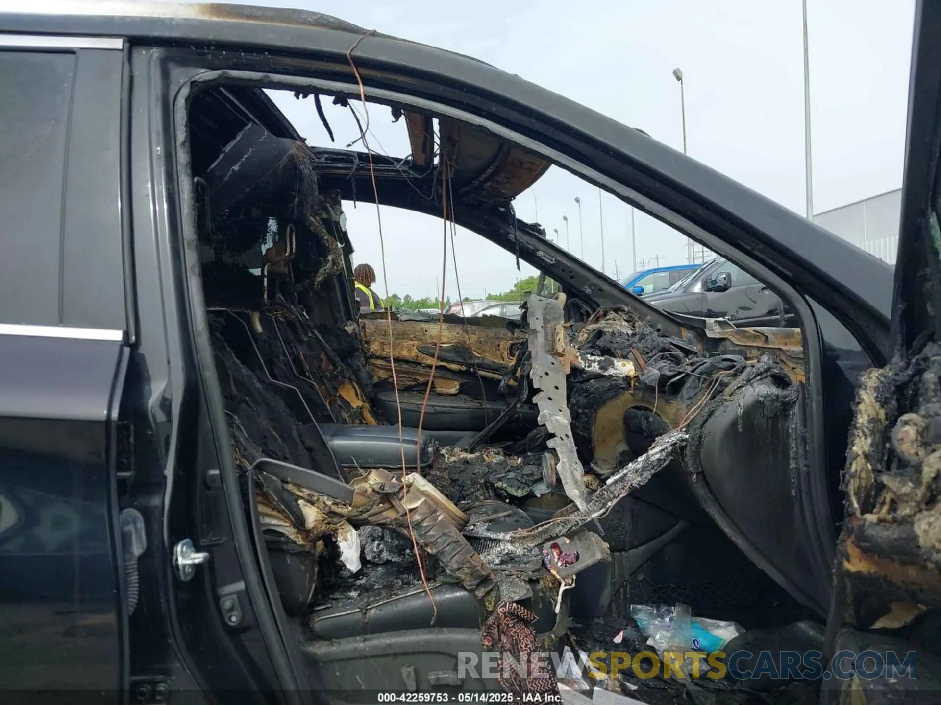 5 Photograph of a damaged car 5N1DL0MM1LC513066 INFINITI QX60 2020