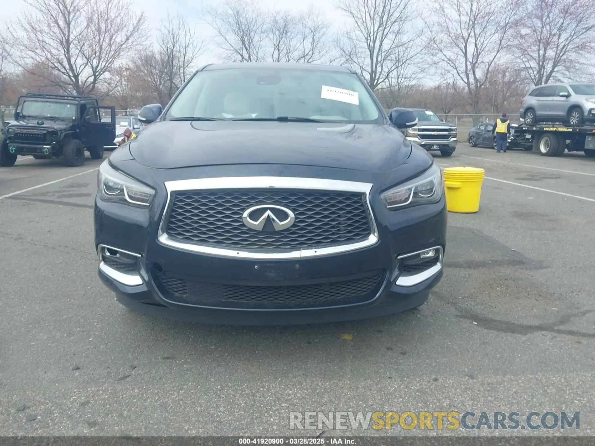 12 Photograph of a damaged car 5N1DL0MM2LC528479 INFINITI QX60 2020