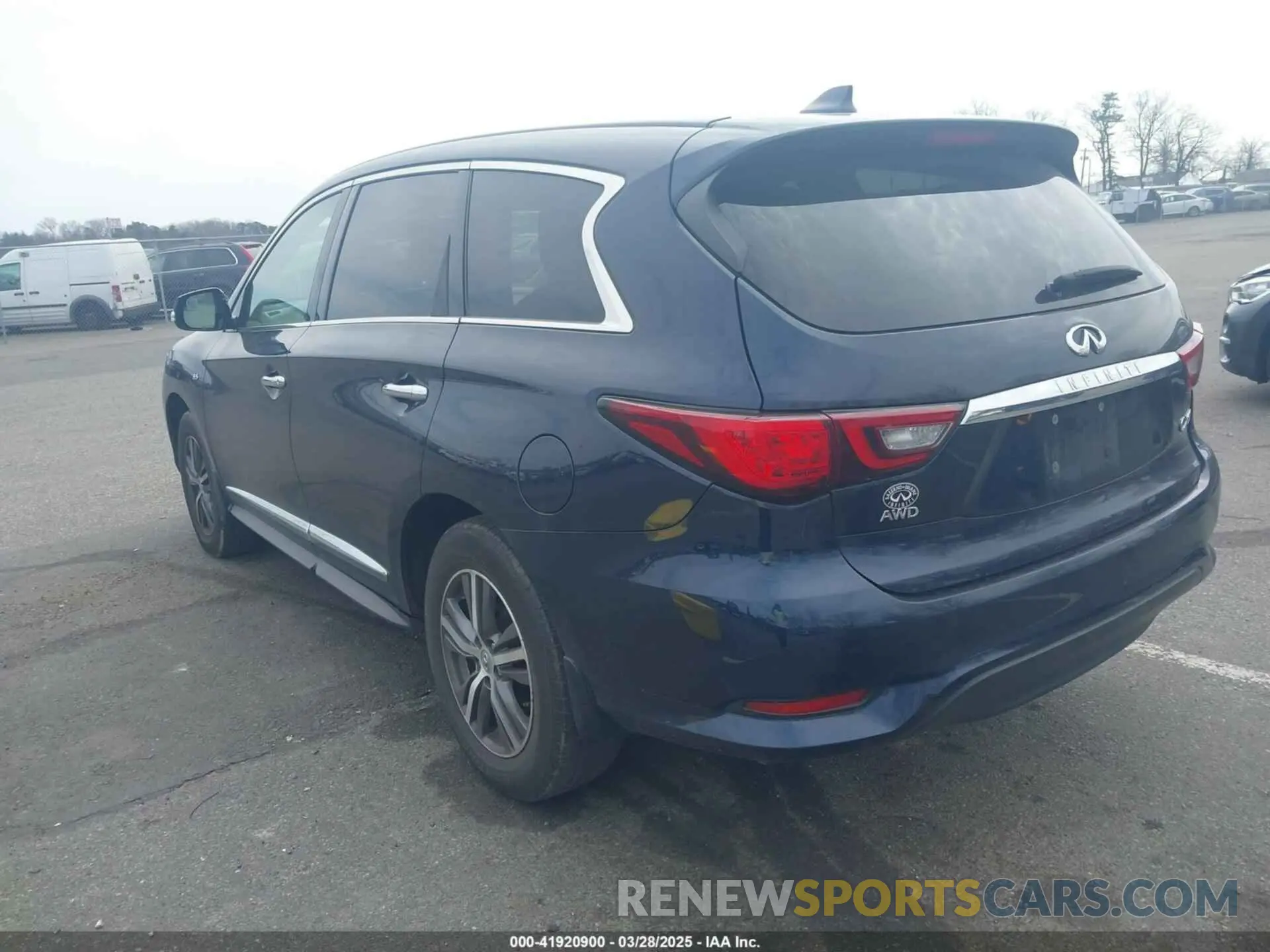 3 Photograph of a damaged car 5N1DL0MM2LC528479 INFINITI QX60 2020