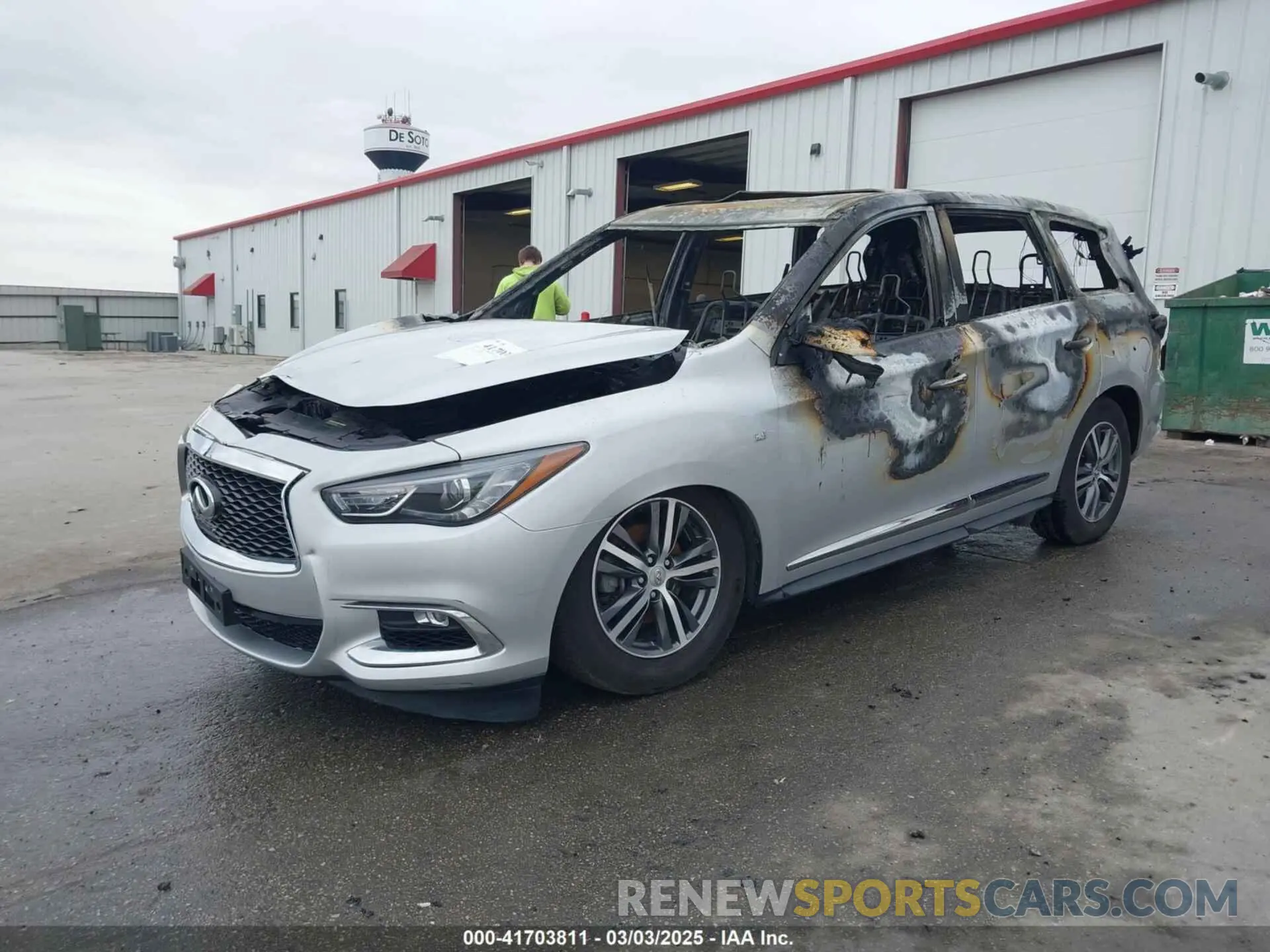 2 Photograph of a damaged car 5N1DL0MM2LC530197 INFINITI QX60 2020