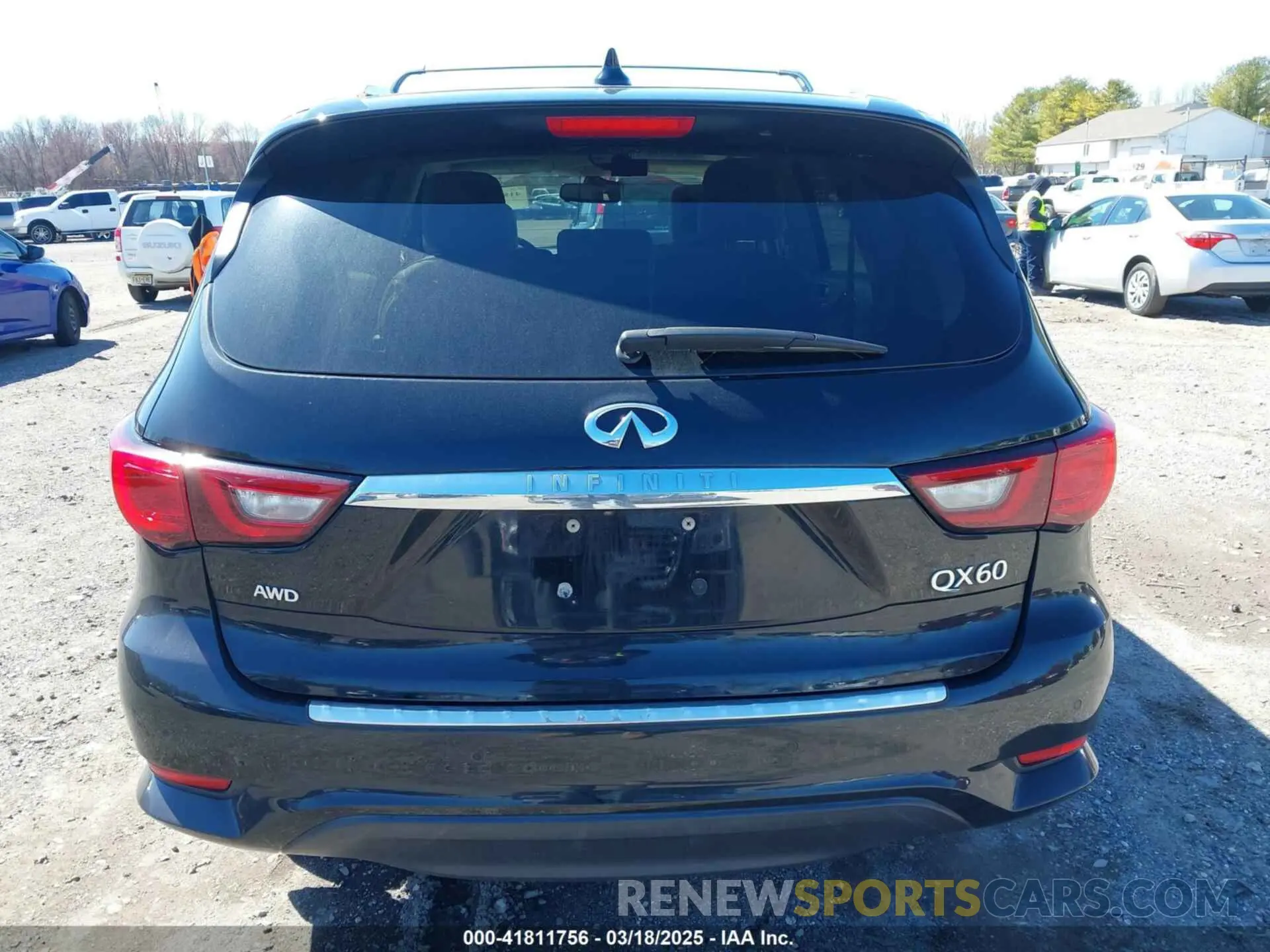 17 Photograph of a damaged car 5N1DL0MM3LC505986 INFINITI QX60 2020