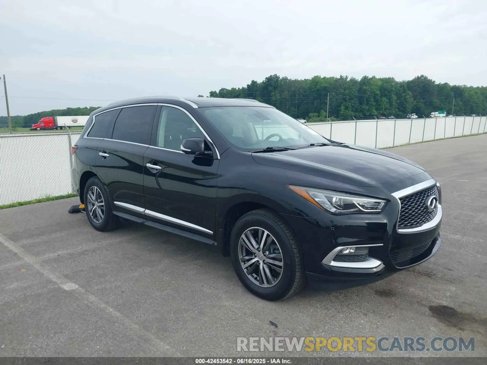 1 Photograph of a damaged car 5N1DL0MM3LC517202 INFINITI QX60 2020