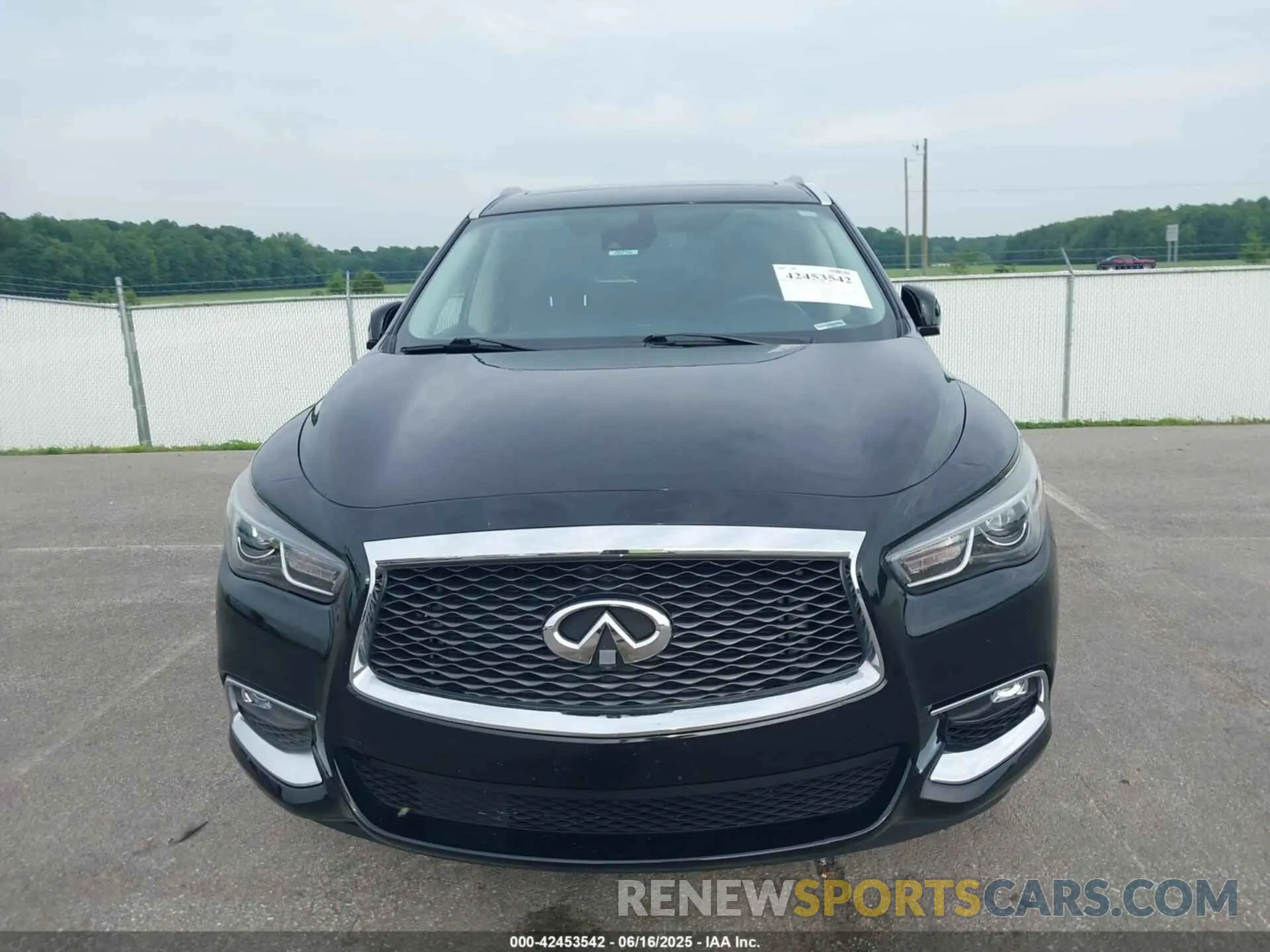 12 Photograph of a damaged car 5N1DL0MM3LC517202 INFINITI QX60 2020