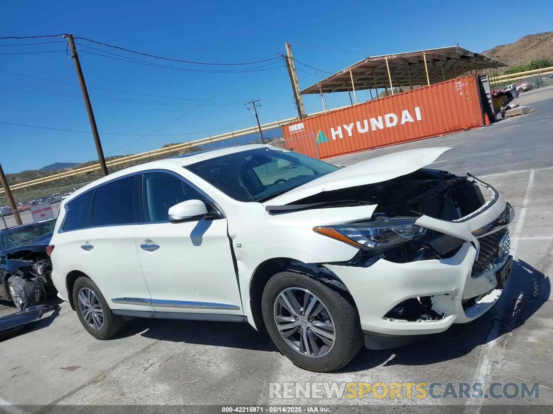 13 Photograph of a damaged car 5N1DL0MM4LC538947 INFINITI QX60 2020