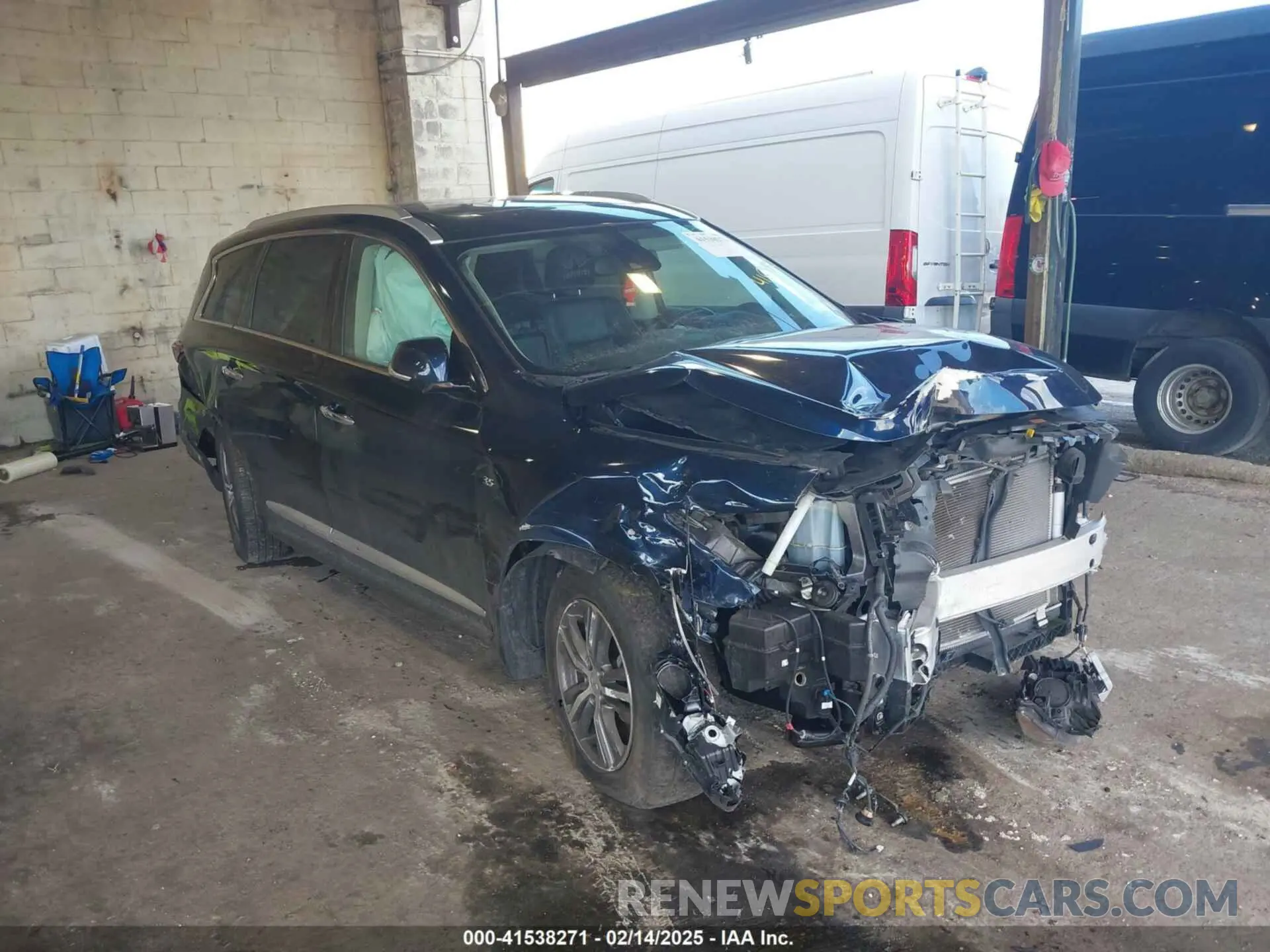 1 Photograph of a damaged car 5N1DL0MM5LC513491 INFINITI QX60 2020