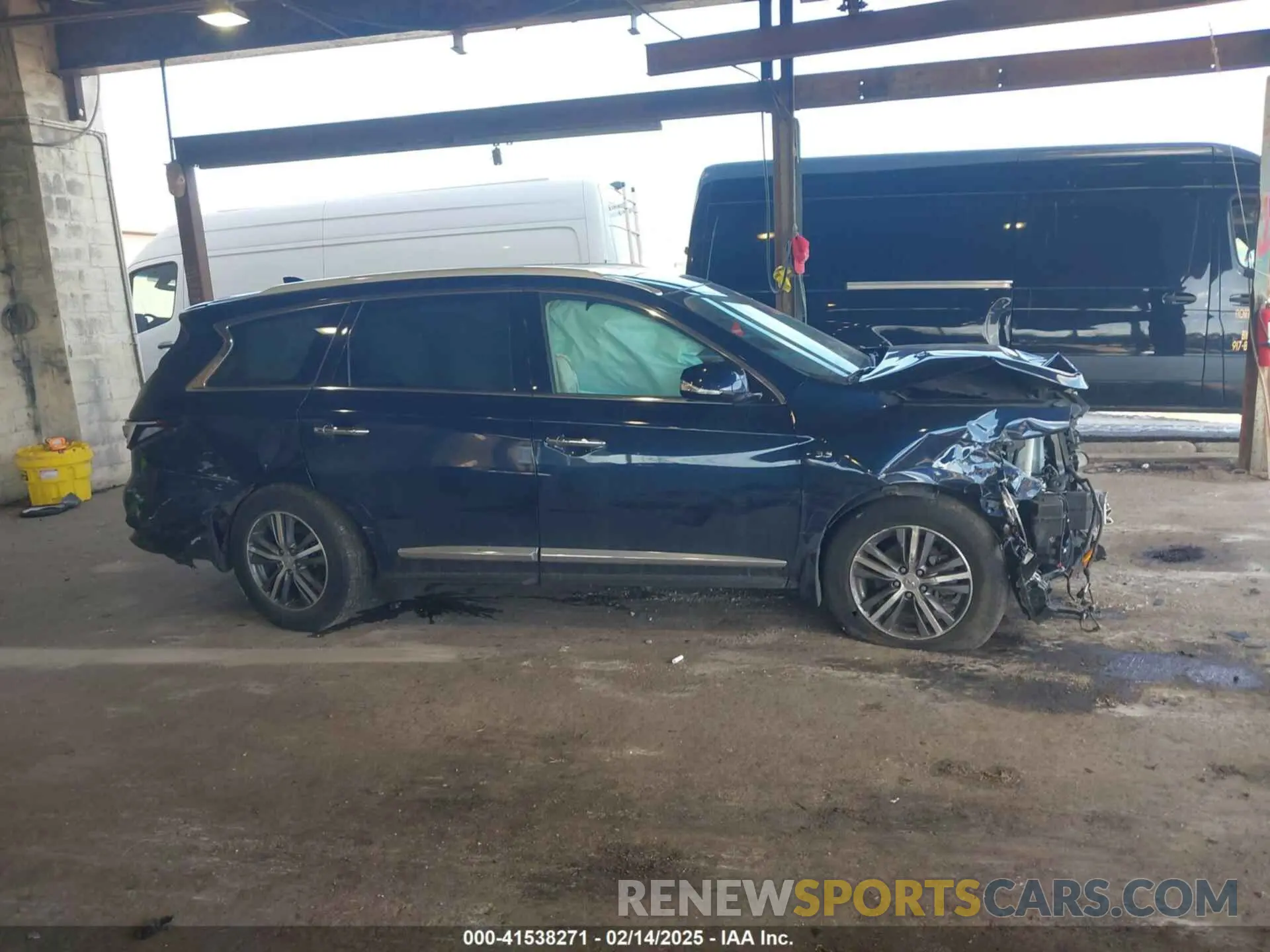 13 Photograph of a damaged car 5N1DL0MM5LC513491 INFINITI QX60 2020