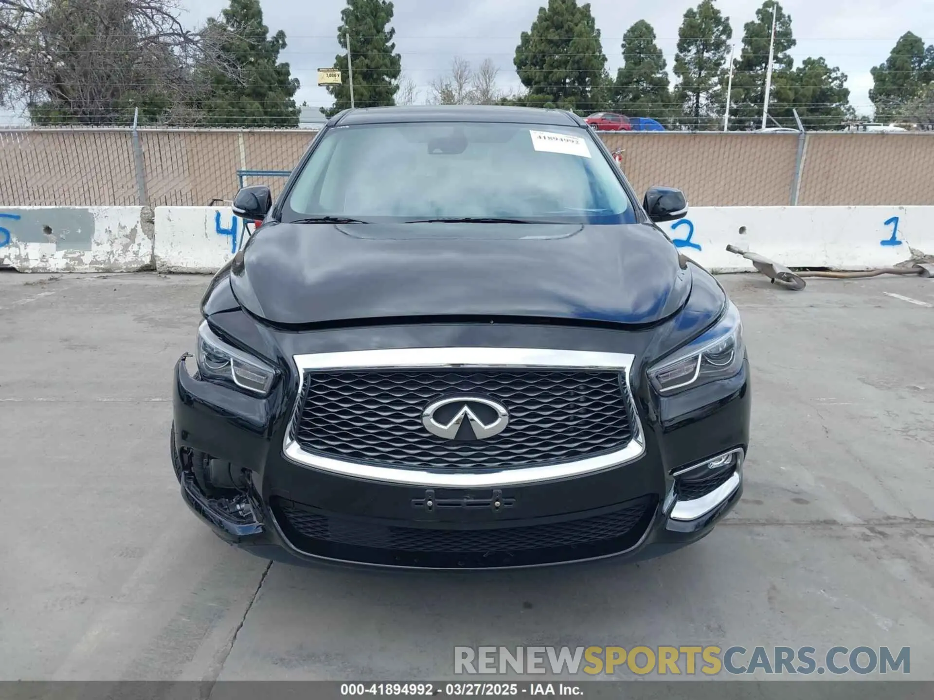 12 Photograph of a damaged car 5N1DL0MM5LC540433 INFINITI QX60 2020
