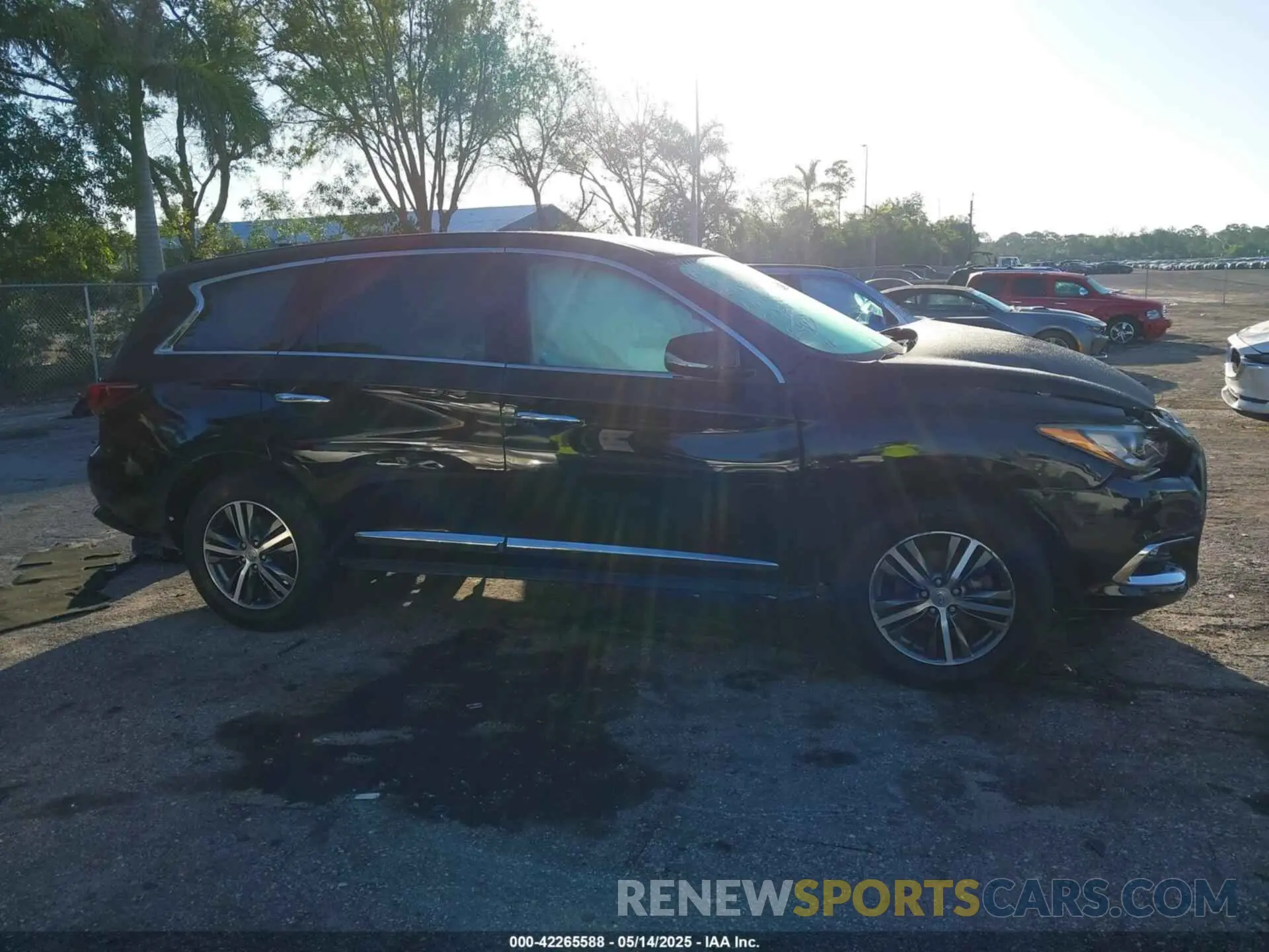 13 Photograph of a damaged car 5N1DL0MM6LC521745 INFINITI QX60 2020
