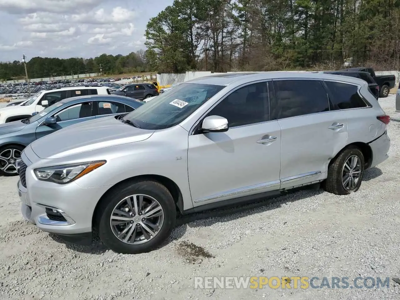 1 Photograph of a damaged car 5N1DL0MM6LC528582 INFINITI QX60 2020