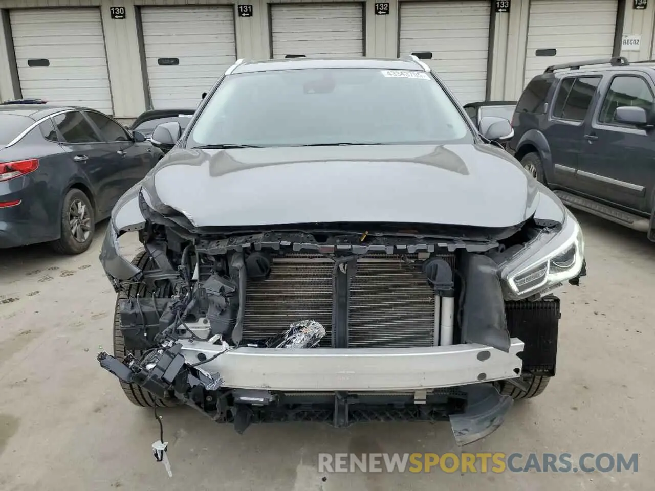 5 Photograph of a damaged car 5N1DL0MM7LC512794 INFINITI QX60 2020