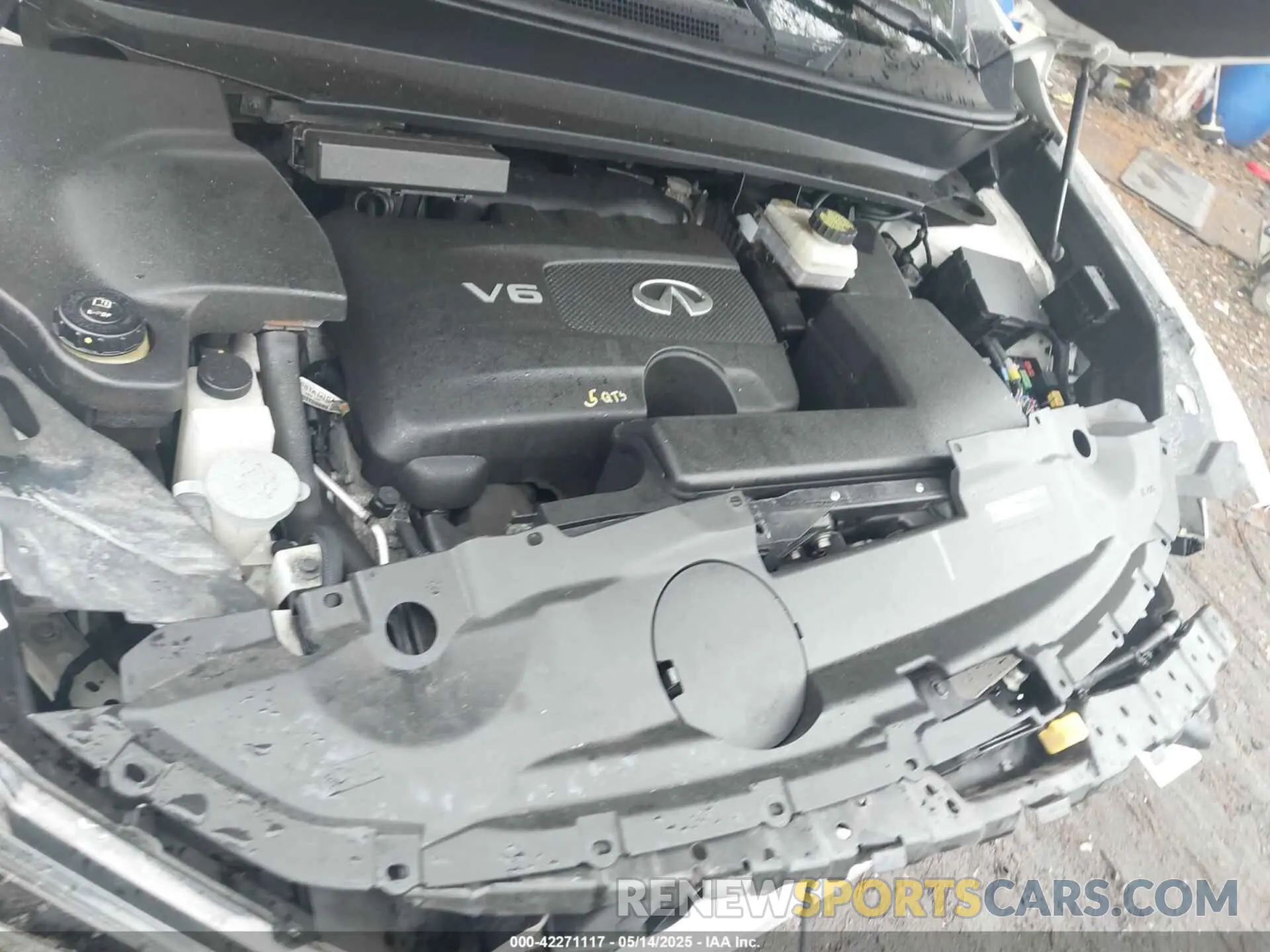 10 Photograph of a damaged car 5N1DL0MM7LC547819 INFINITI QX60 2020