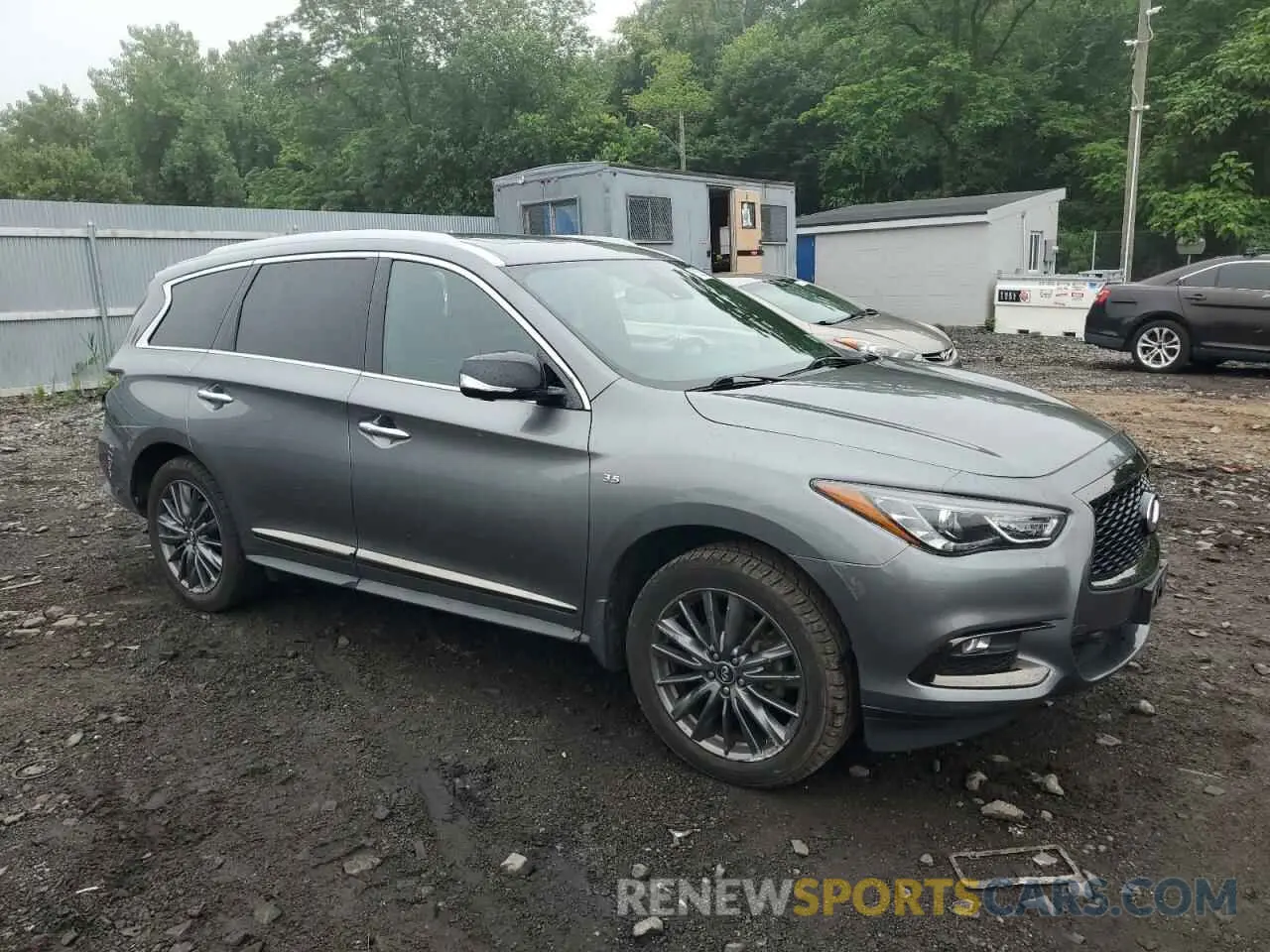4 Photograph of a damaged car 5N1DL0MM8LC534352 INFINITI QX60 2020