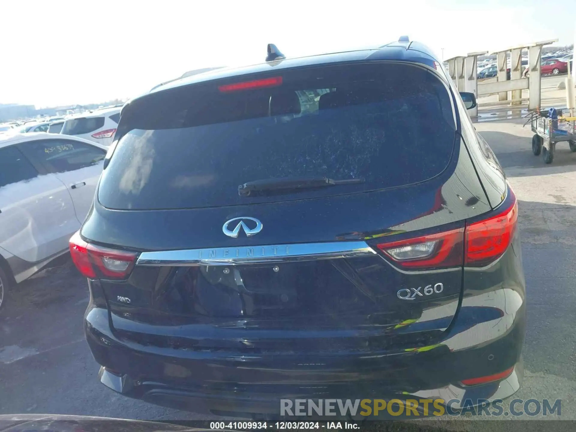 16 Photograph of a damaged car 5N1DL0MM9LC503417 INFINITI QX60 2020
