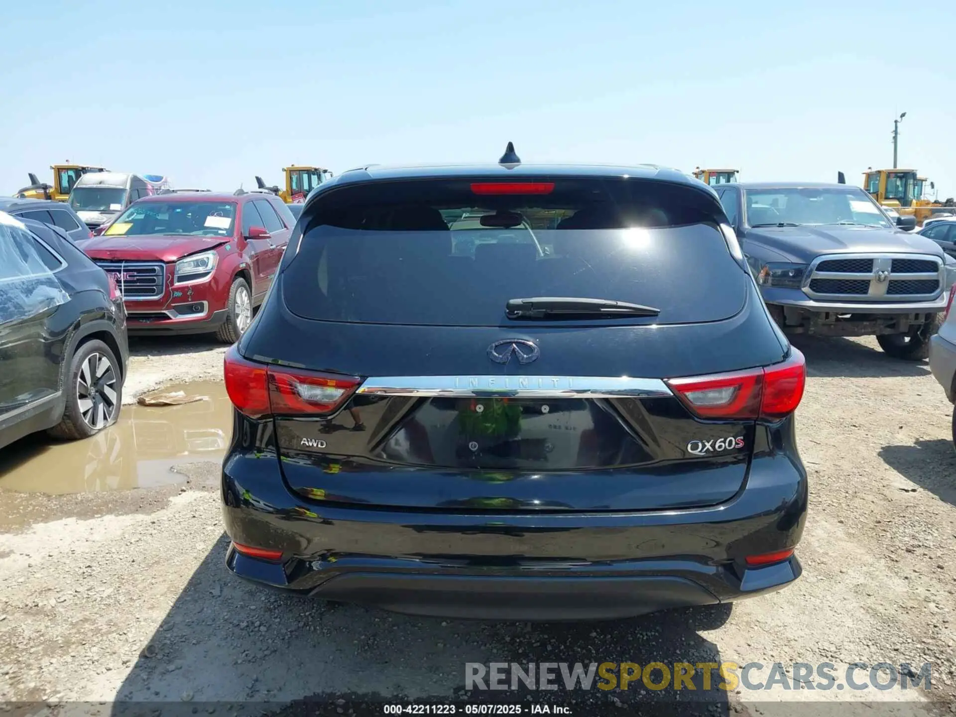 16 Photograph of a damaged car 5N1DL0MM9LC516314 INFINITI QX60 2020