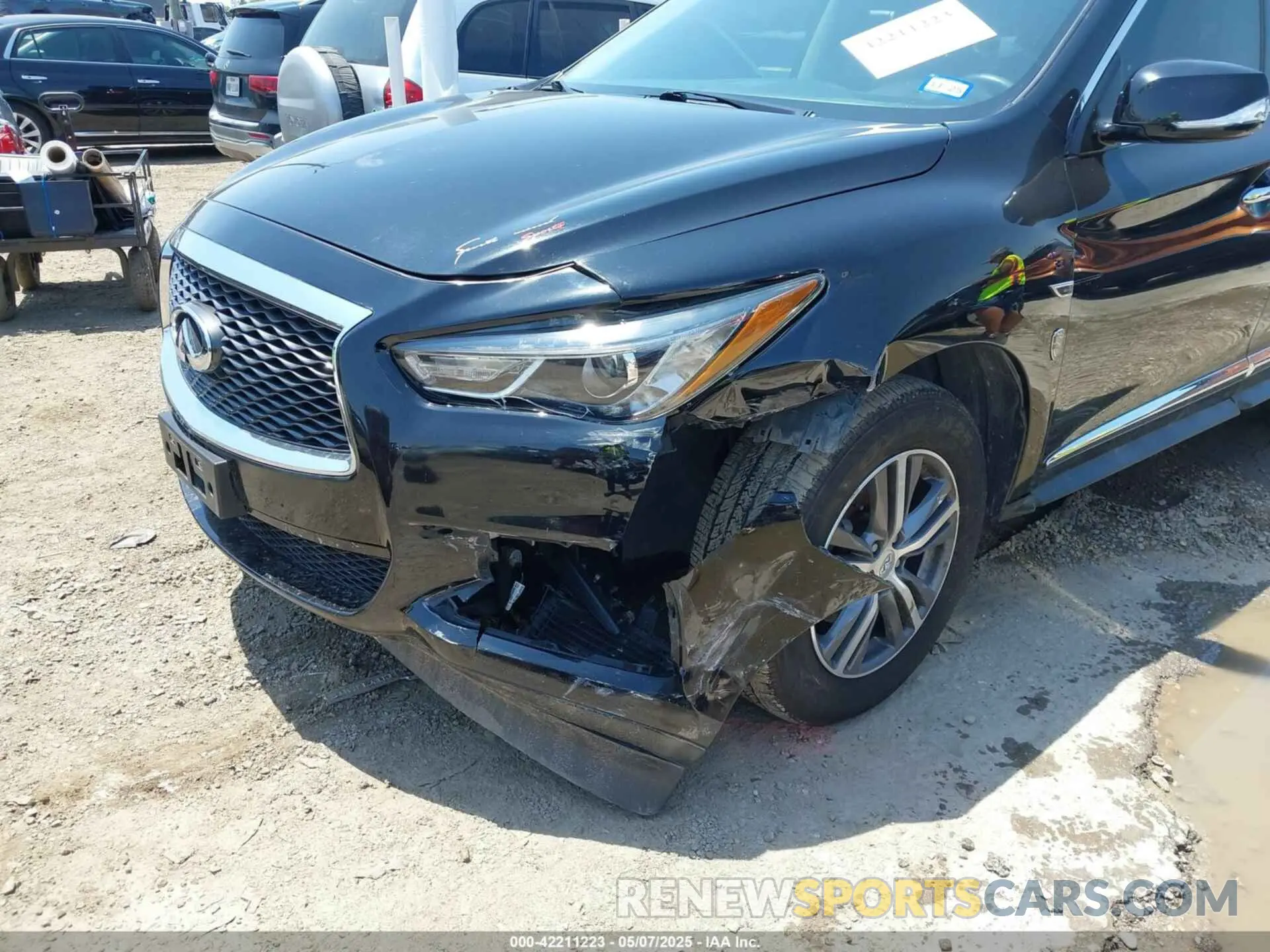 6 Photograph of a damaged car 5N1DL0MM9LC516314 INFINITI QX60 2020