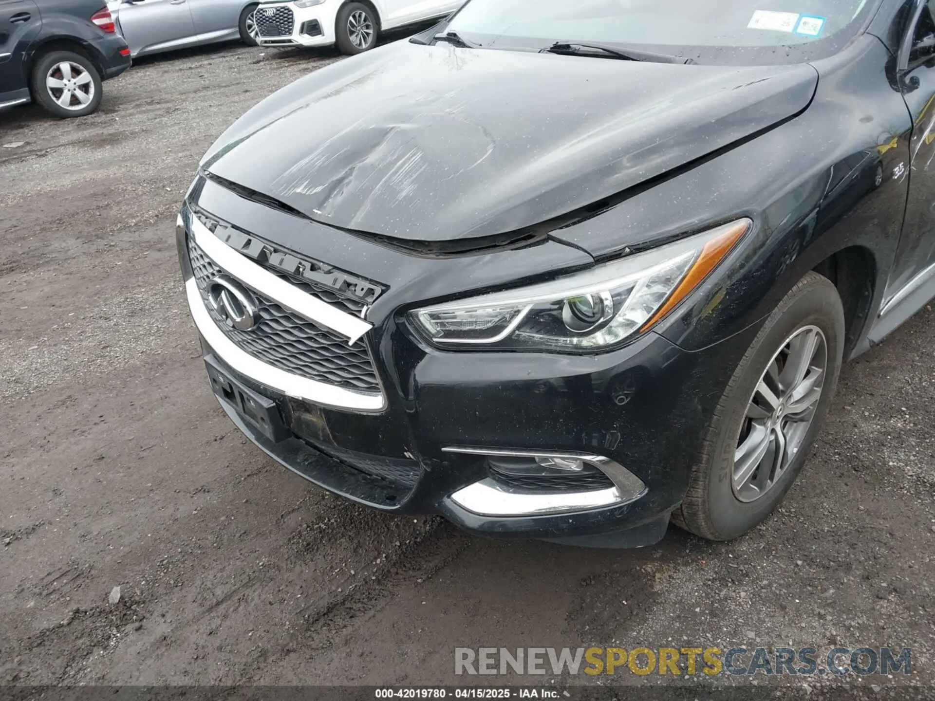 17 Photograph of a damaged car 5N1DL0MM9LC518225 INFINITI QX60 2020