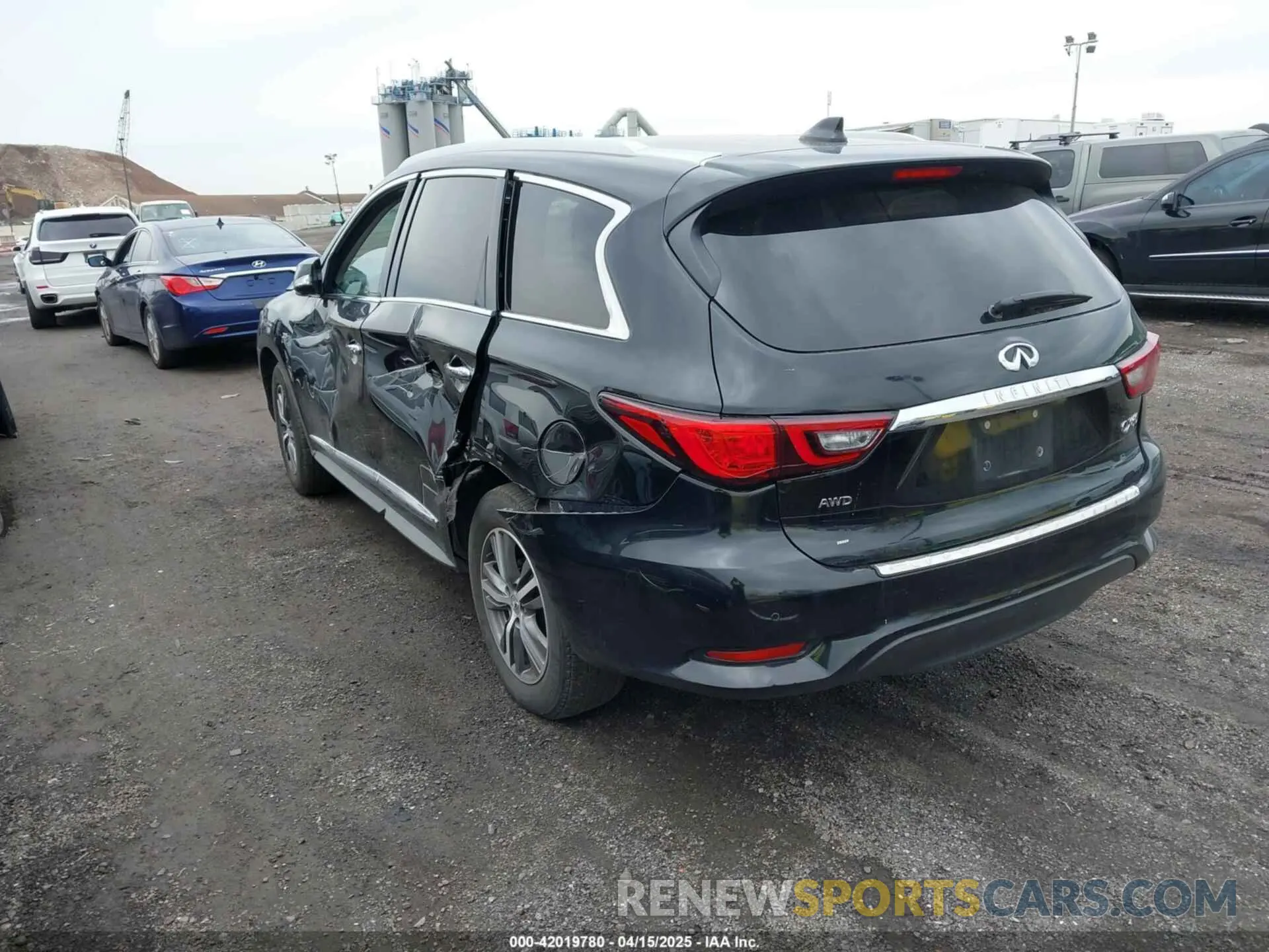 3 Photograph of a damaged car 5N1DL0MM9LC518225 INFINITI QX60 2020